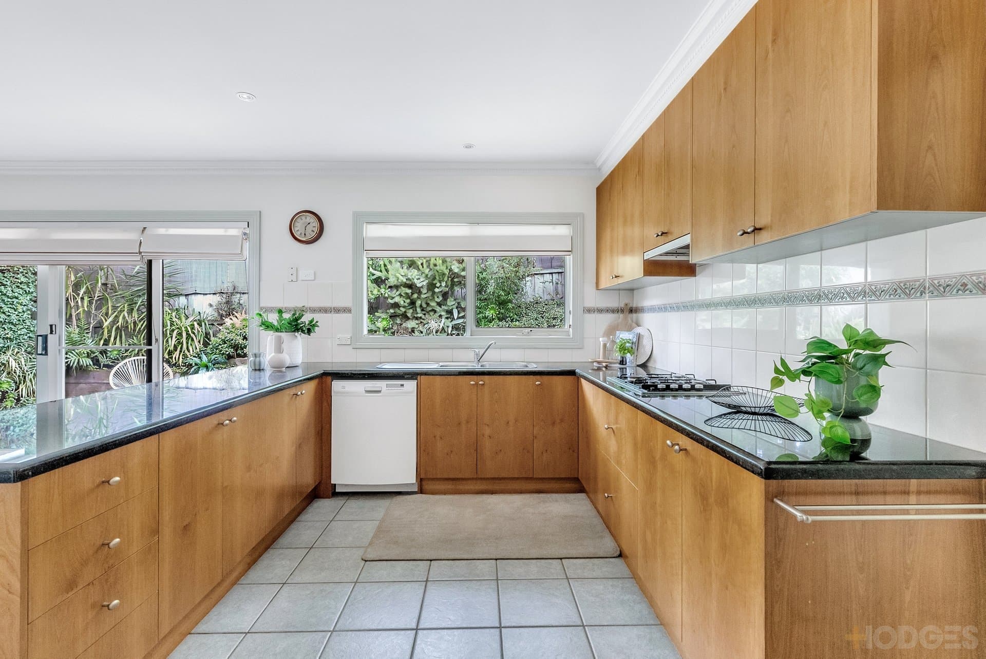 2 / 80 Oak Street, Beaumaris, VIC, 3193, Beaumaris - Thumbnail 6
