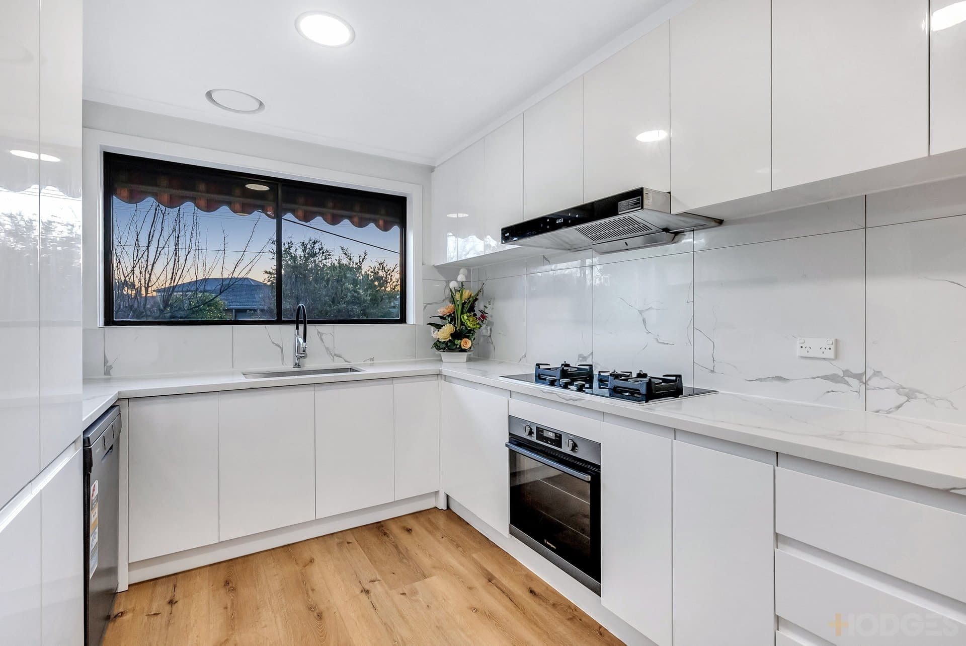 42 Benkel Avenue, Cheltenham, VIC, 3192, Cheltenham - Thumbnail 5