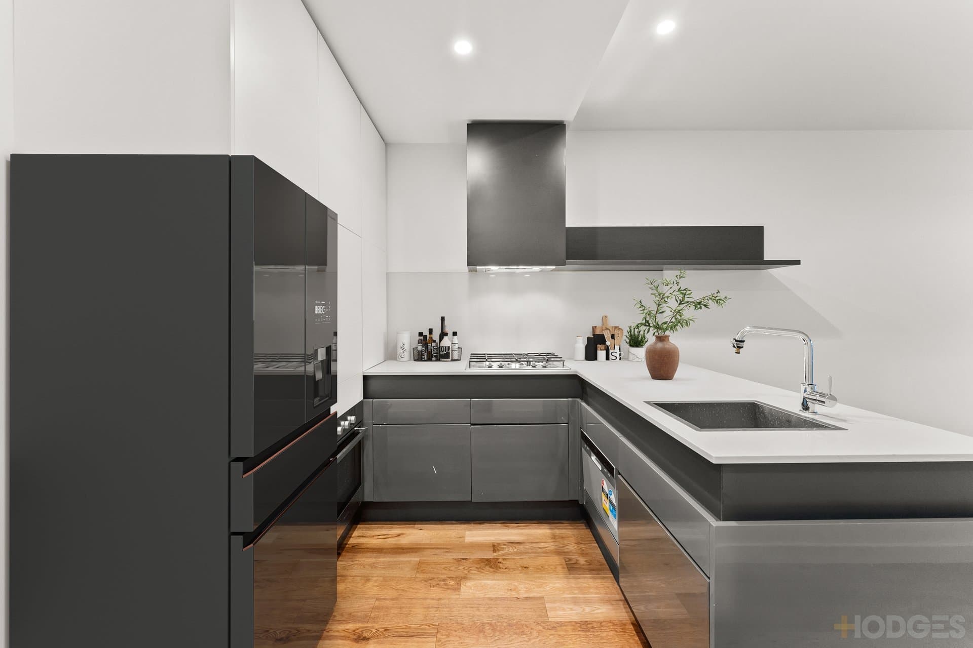 217 / 218 Bay Road, Sandringham, VIC, 3191, Sandringham - Thumbnail 3