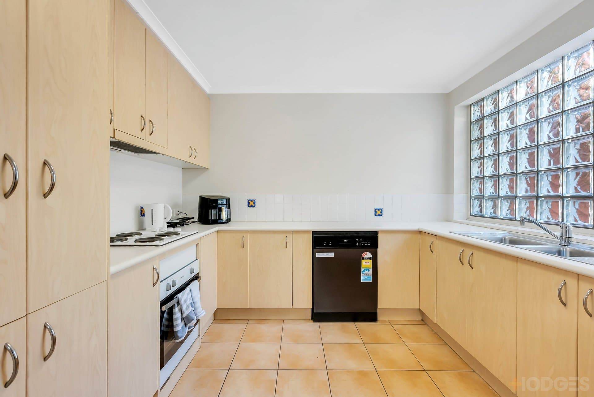 6 / 224 Nepean Highway, Parkdale, VIC, 3195, Parkdale - Image 1