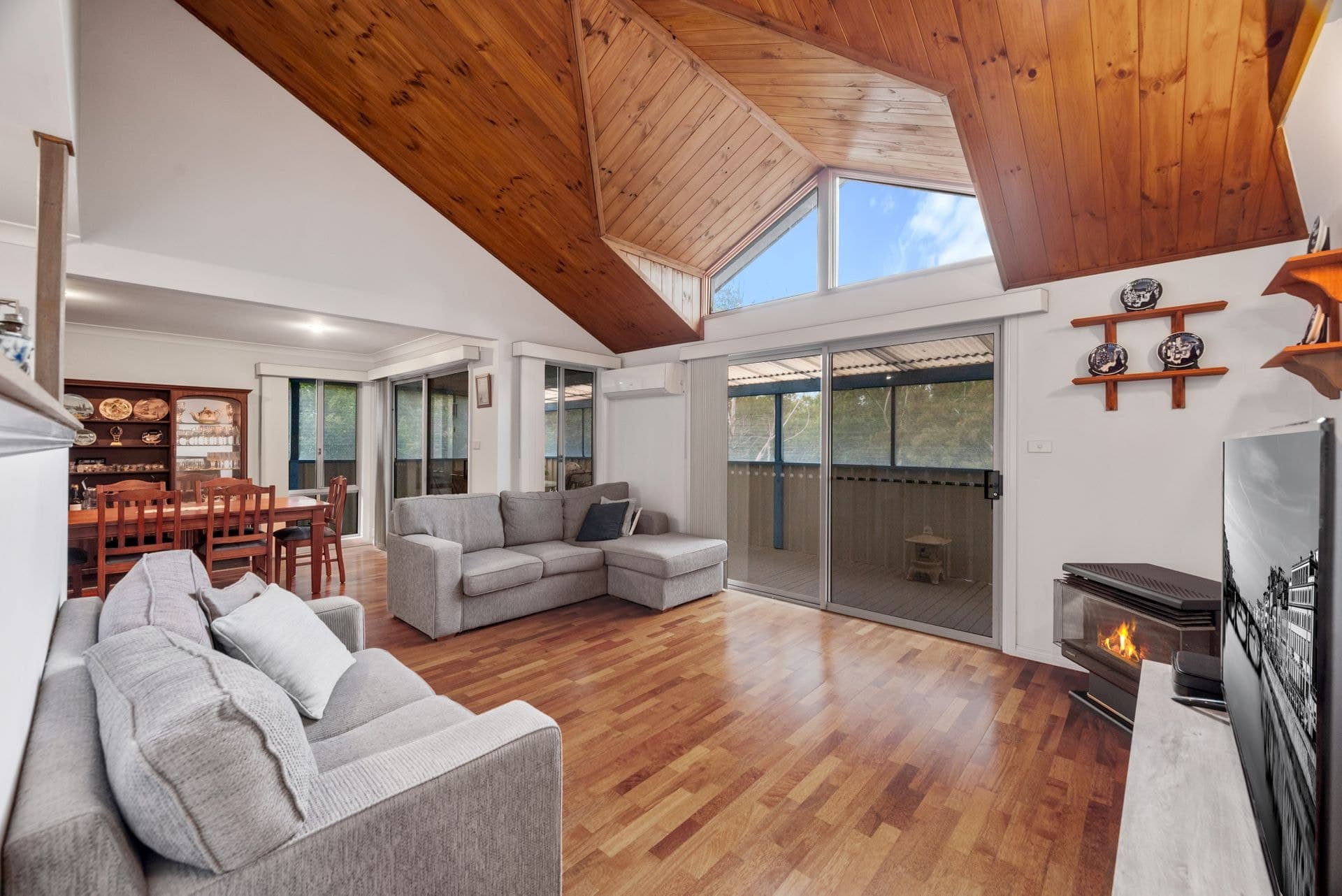 49 Muru Avenue, Winmalee, NSW, 2777, Winmalee - Thumbnail 2