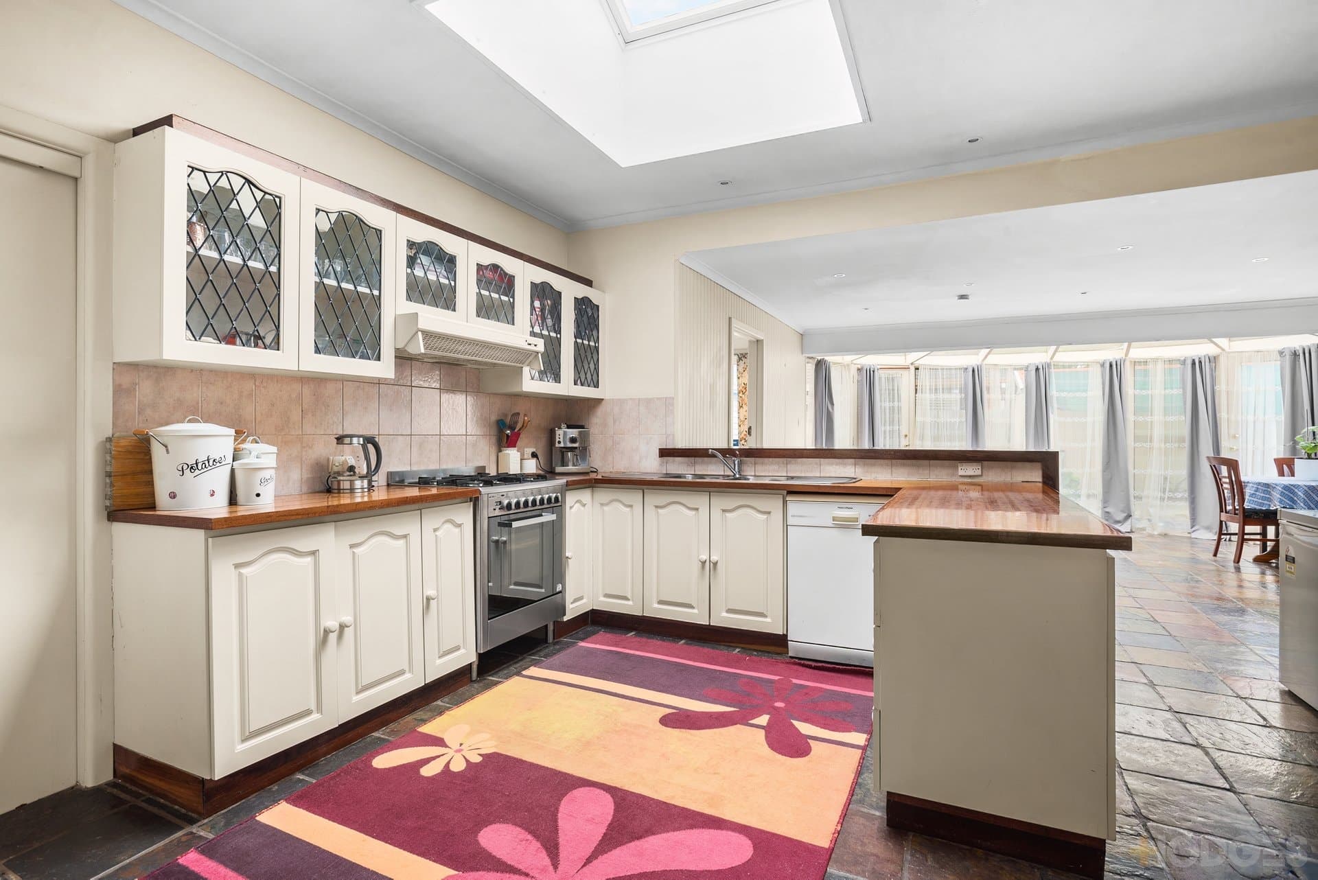 4 Tuck Street, Cheltenham, VIC, 3192, Cheltenham - Thumbnail 5
