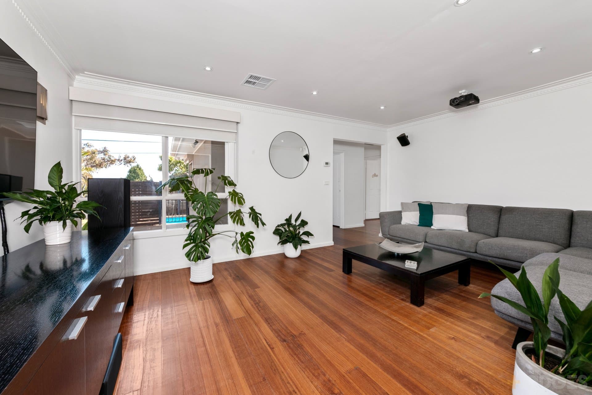 142 Wilson Street, Cheltenham, VIC, 3192, Cheltenham - Thumbnail 3