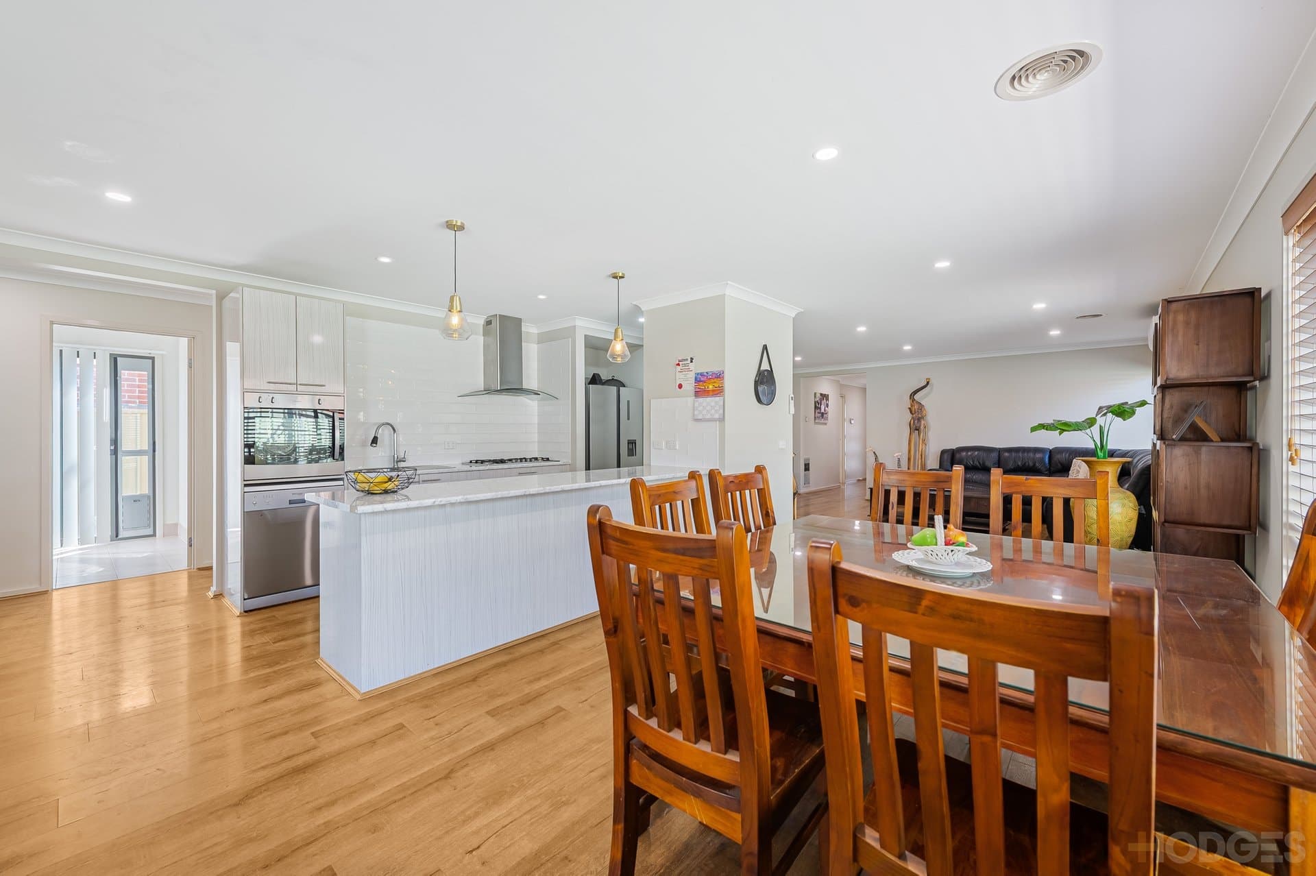 7 Barnsbury Road, Wyndham Vale, VIC, 3024, Wyndham Vale - Thumbnail 5