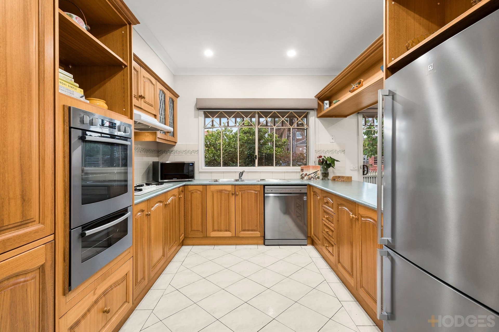2 Nursery Court, Dingley Village, VIC, 3172, Dingley Village - Thumbnail 5