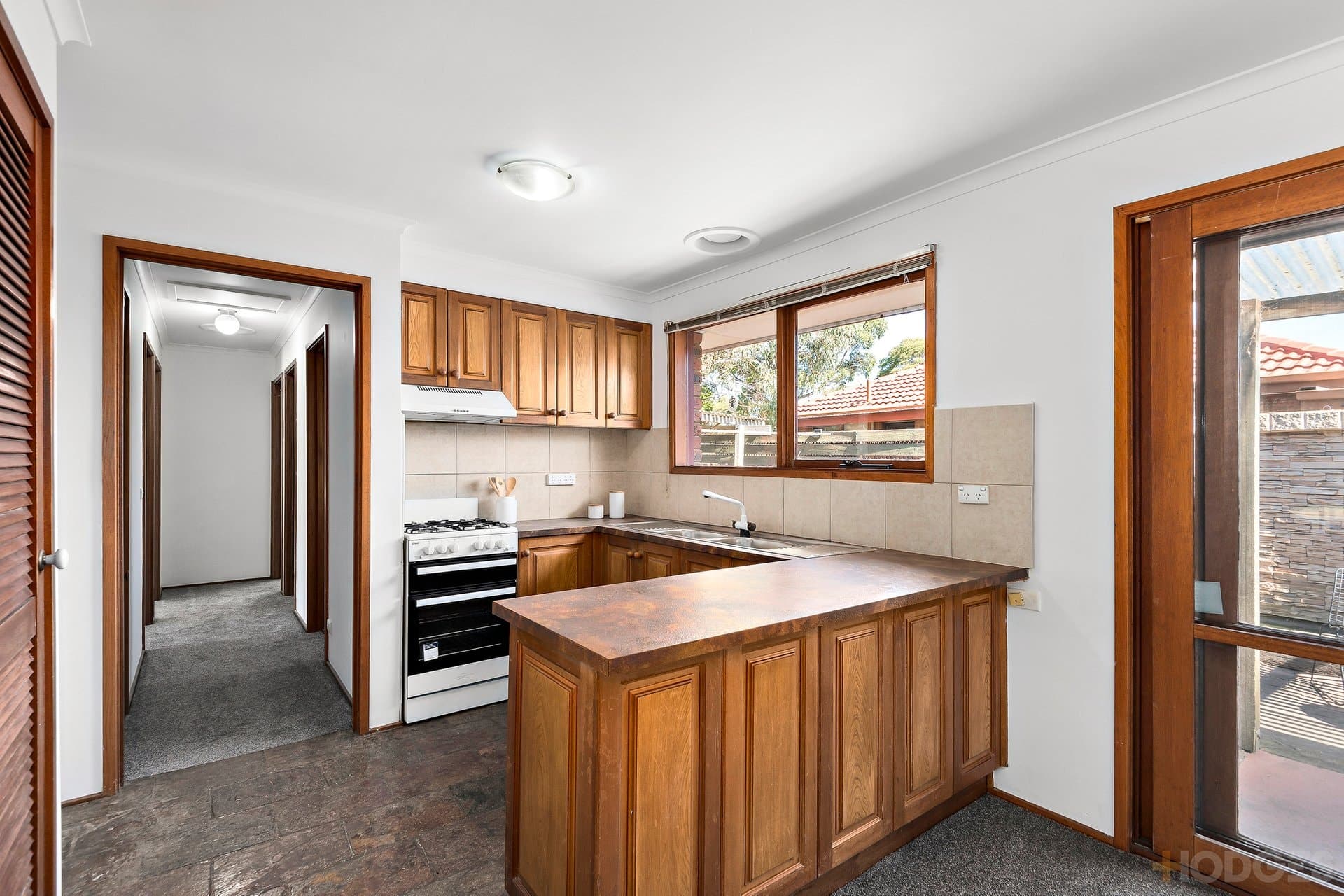 1 / 7 Carder Avenue, Seaford, VIC, 3198, Seaford - Thumbnail 3