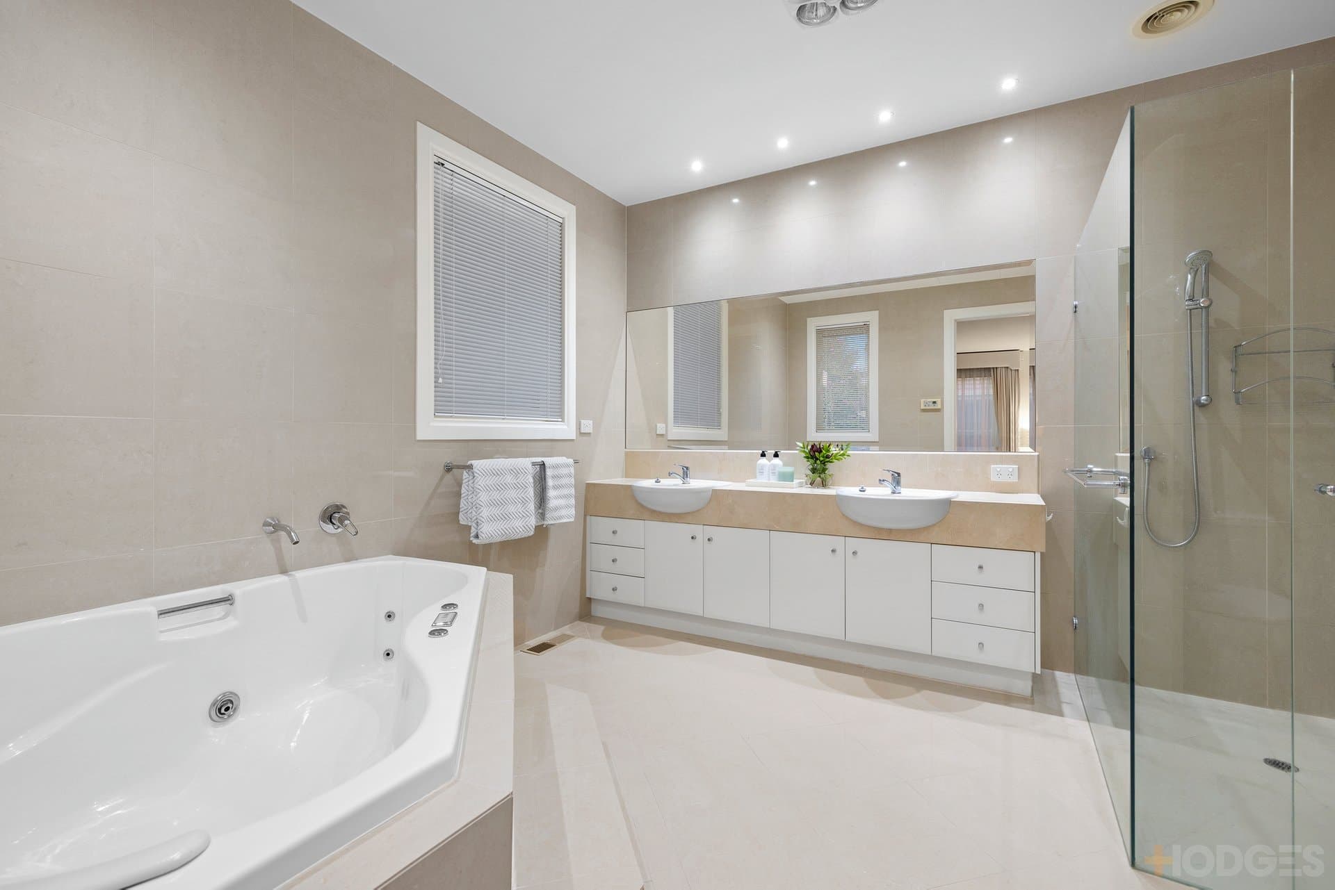25 Glenmore Crescent, Black Rock, VIC, 3193, Black Rock - Thumbnail 7