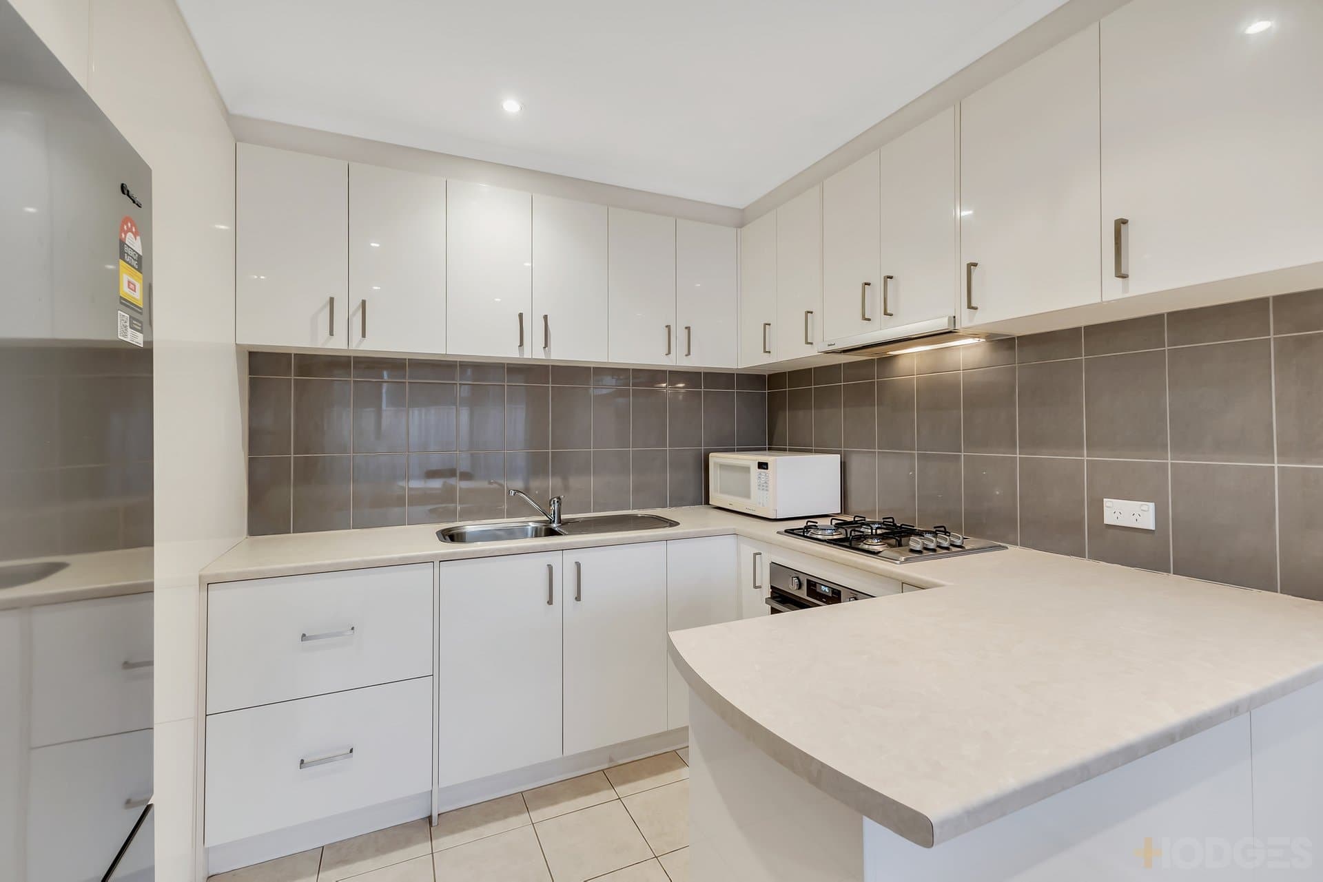 3 / 10 Wilson Street, Cheltenham, VIC, 3192, Cheltenham - Thumbnail 3