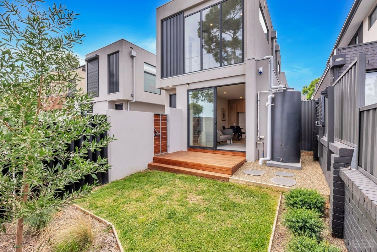 2 / 1023 Nepean Highway, Moorabbin, VIC, 3189, Moorabbin - Thumbnail 2