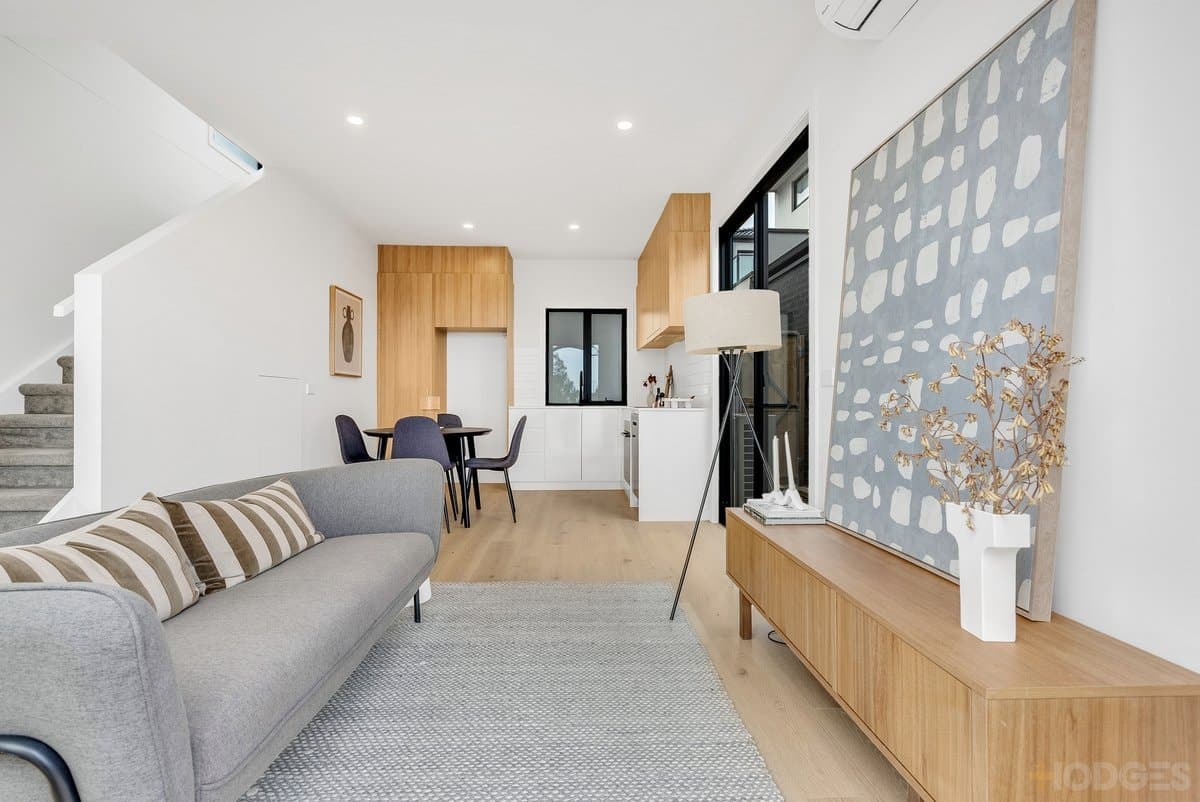 2 / 1023 Nepean Highway, Moorabbin, VIC, 3189, Moorabbin - Thumbnail 3