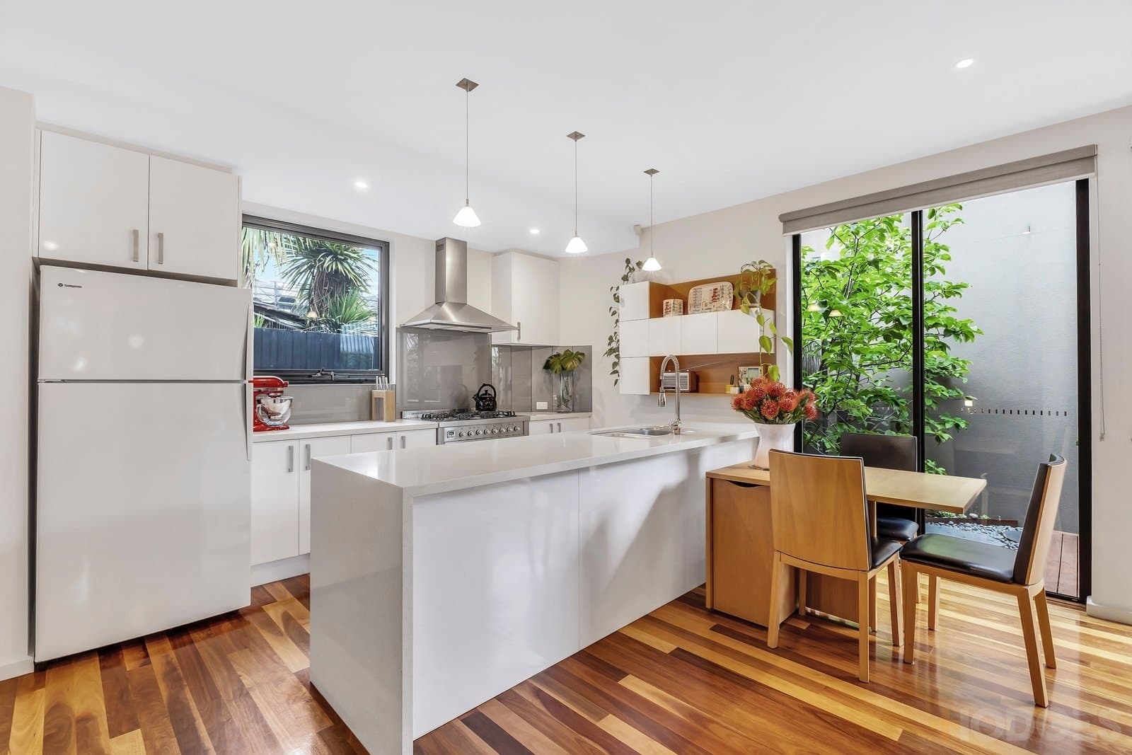 2 / 70 Truganini Road, Carnegie, VIC, 3163, Carnegie - Thumbnail 4