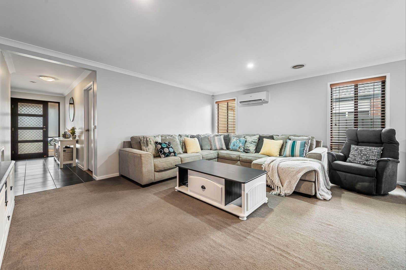9 Rous Street, Wyndham Vale, VIC, 3024, Wyndham Vale - Thumbnail 2
