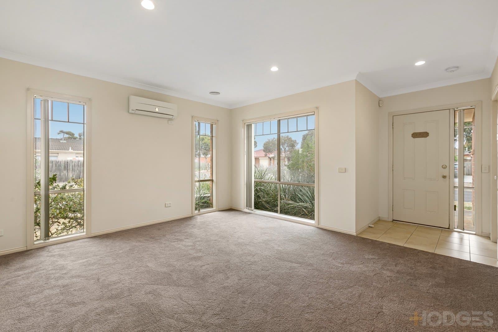 18 Everwin Drive, Werribee, VIC, 3030, Werribee - Thumbnail 3