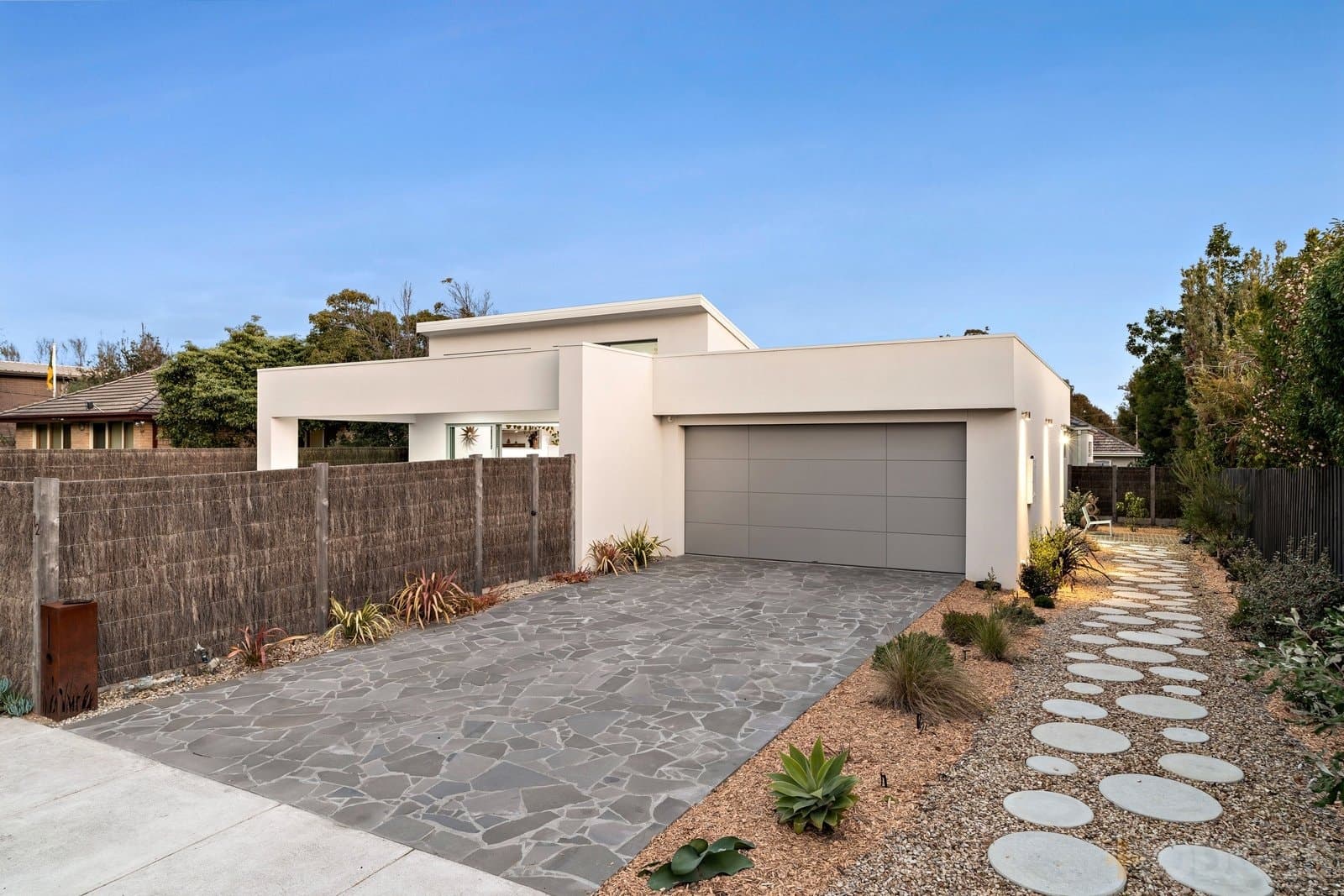 12 Pacific Boulevard, Beaumaris, VIC, 3193, Beaumaris - Thumbnail 2