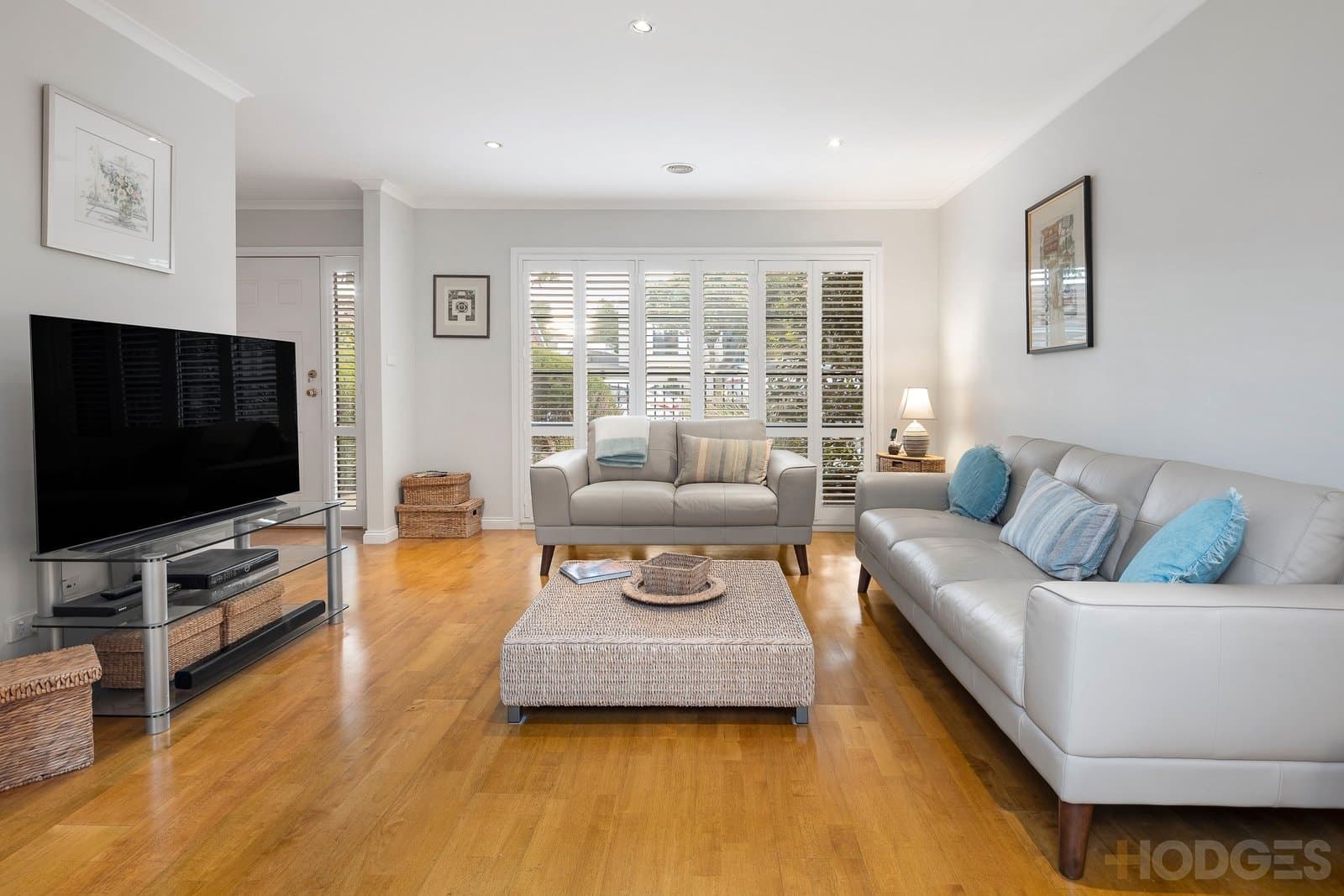 14 Crest Avenue, Hampton East, VIC, 3188, Hampton East - Thumbnail 2