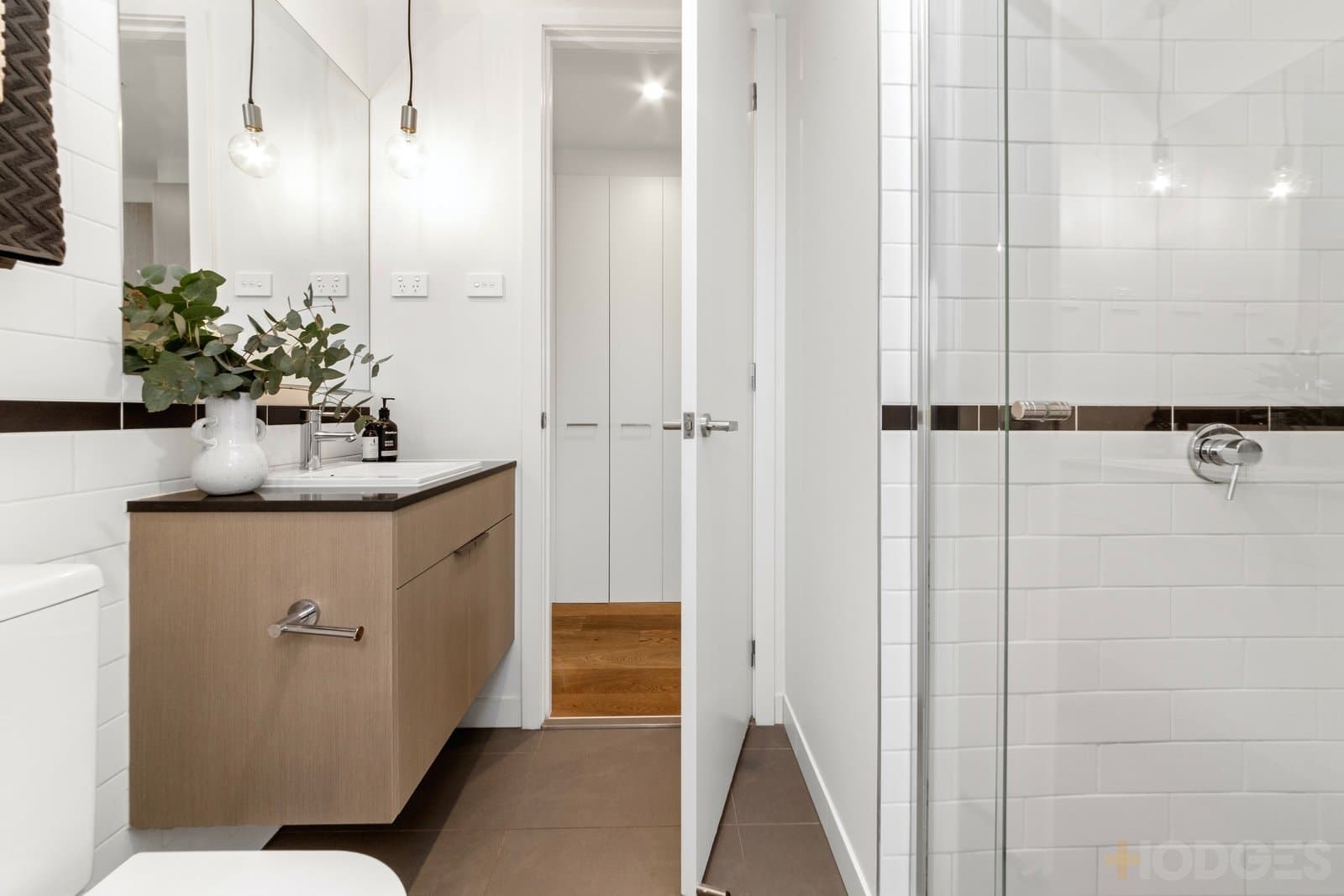 302 / 81 Warrigal Road, Mentone, VIC, 3194, Mentone - Thumbnail 7
