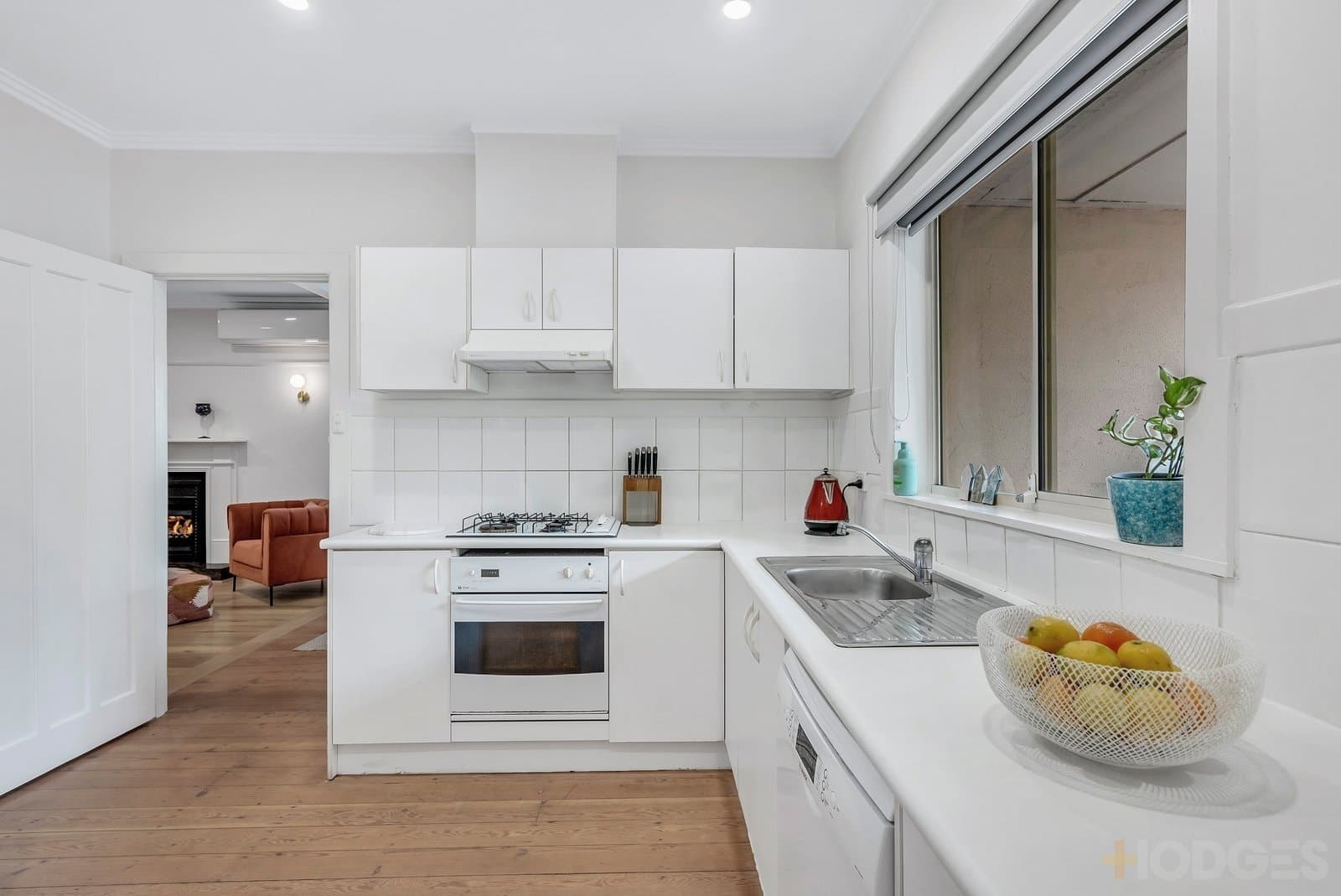 57 Sixth Street, Parkdale, VIC, 3195, Parkdale - Thumbnail 3