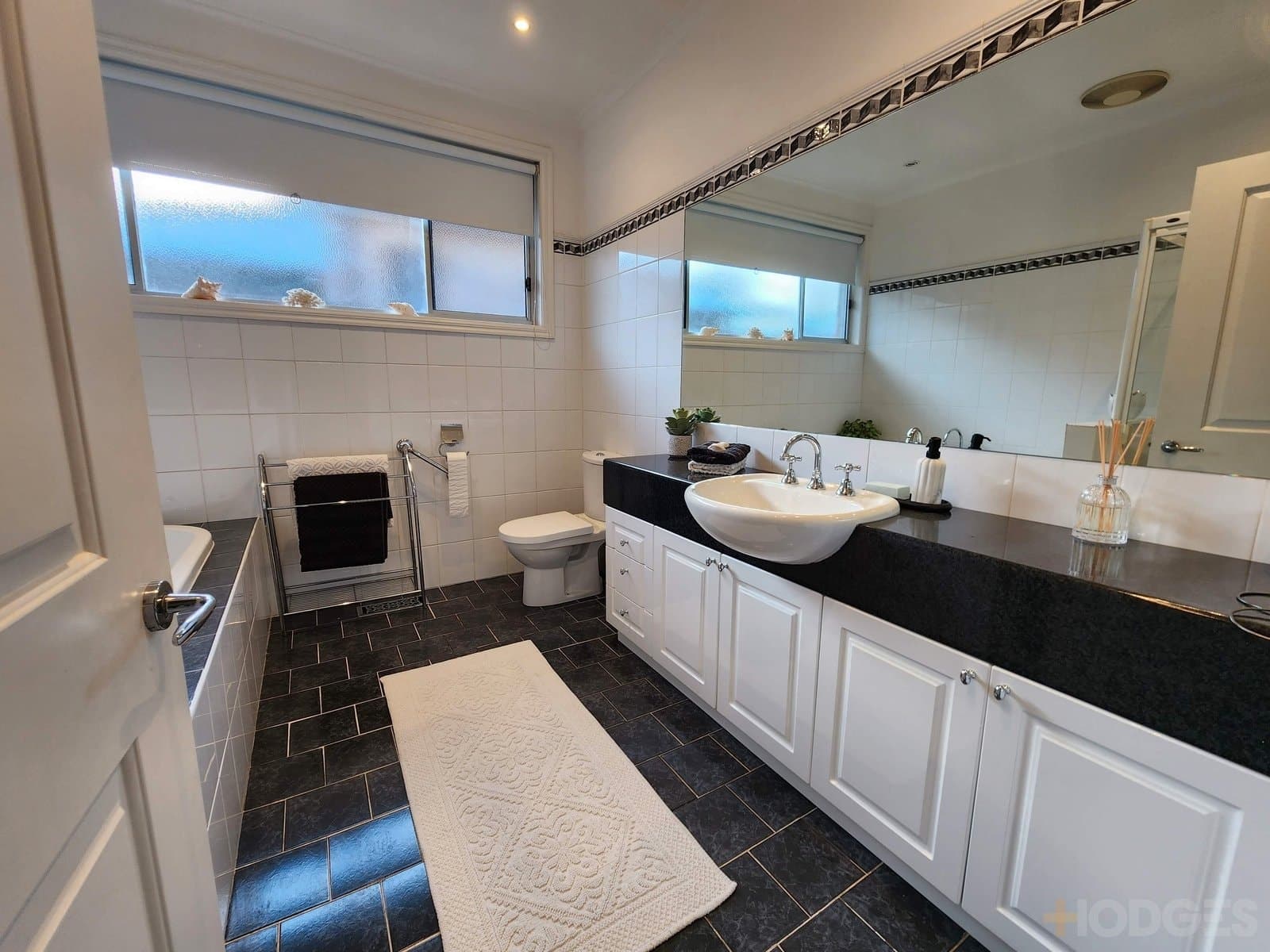 10 Kershaw Street, Parkdale, VIC, 3195, Parkdale - Thumbnail 7