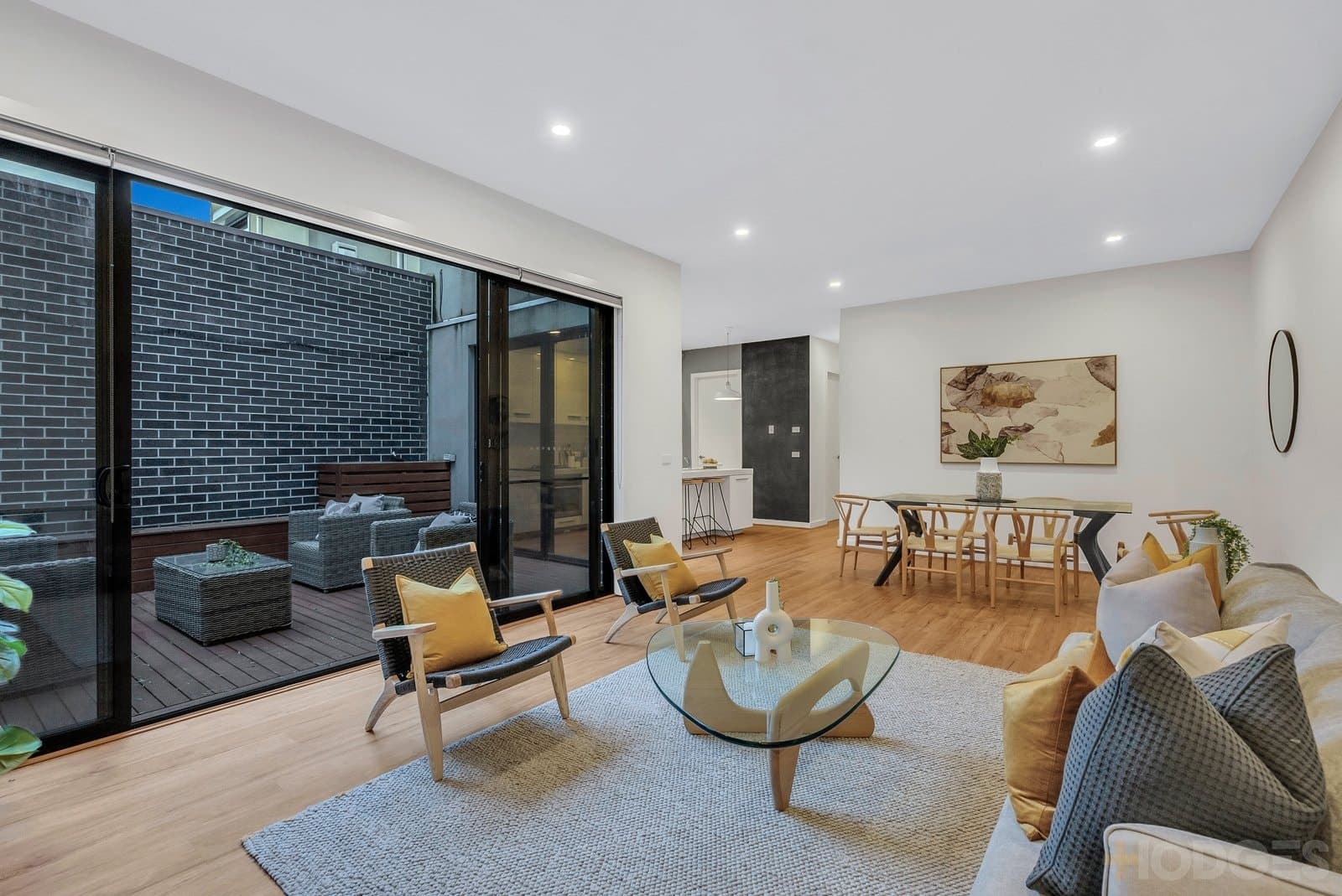 11 Evergreen Circuit, Cheltenham, VIC, 3192, Cheltenham - Thumbnail 2