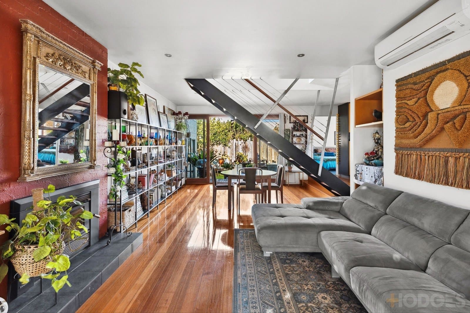 1 / 8 Hopgood Place, Barwon Heads, VIC, 3227, Barwon Heads - Thumbnail 2