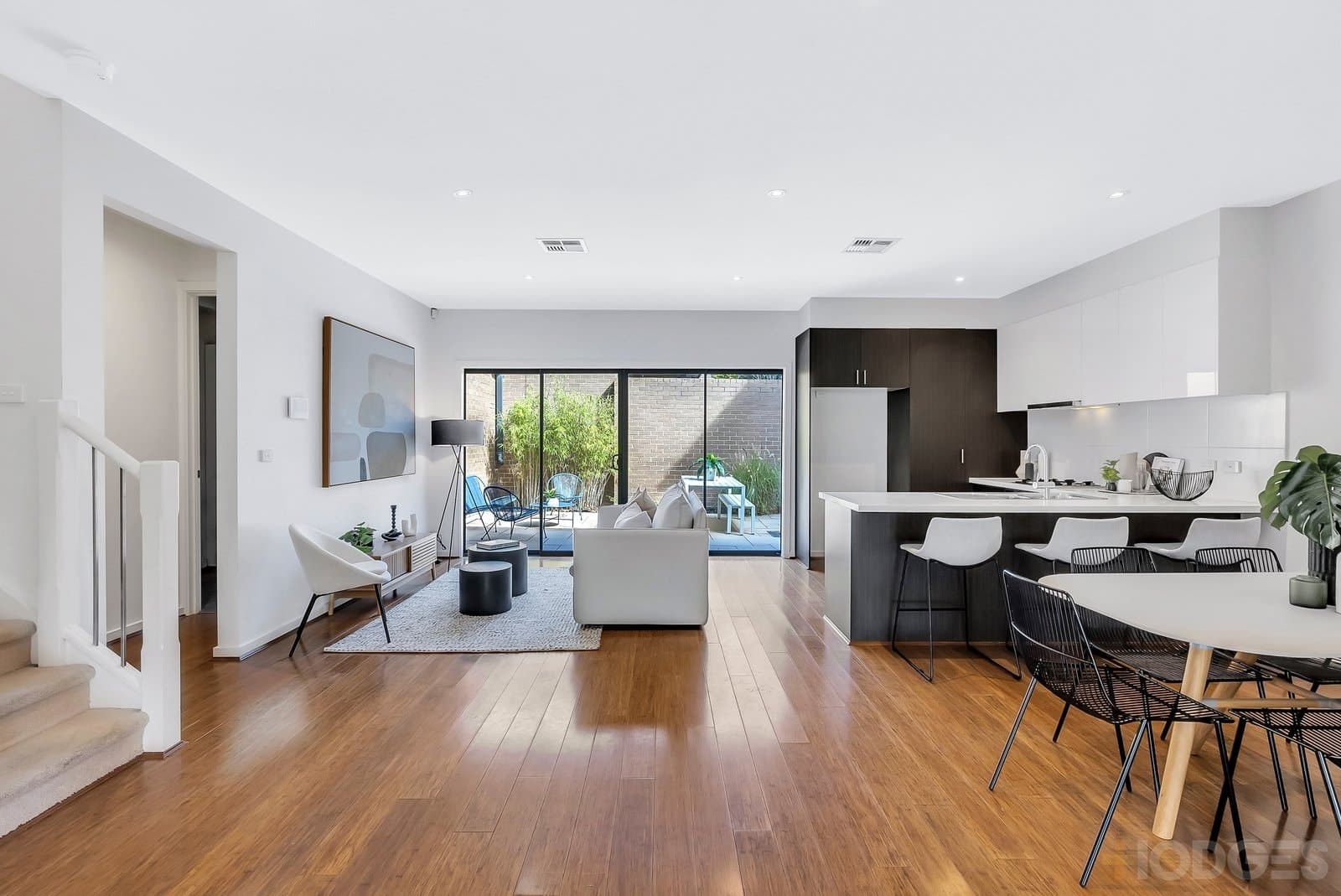 1 / 10 Flinders Street, Mentone, VIC, 3194, Mentone - Thumbnail 3