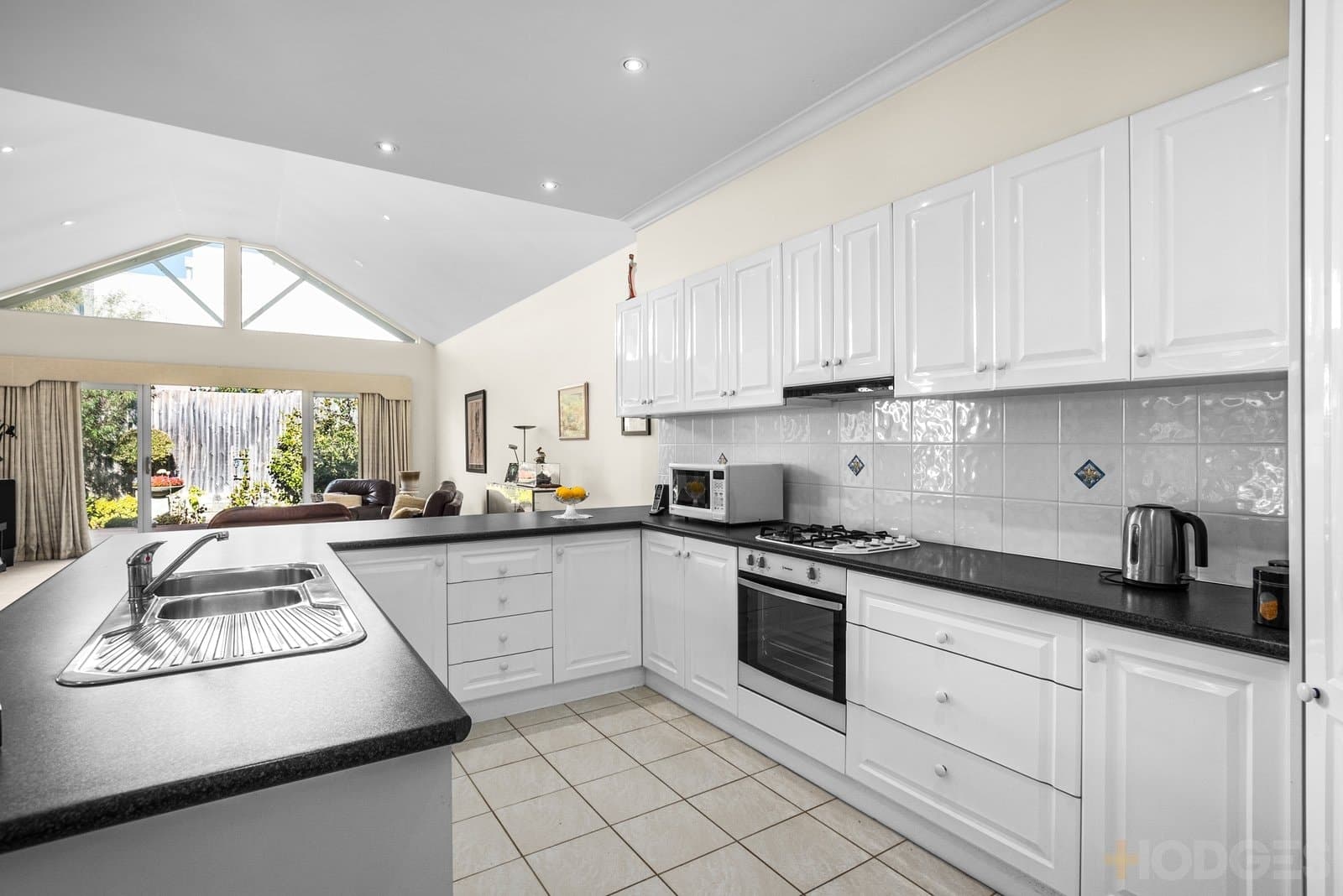 108A Collins Street, Mentone, VIC, 3194, Mentone - Thumbnail 3