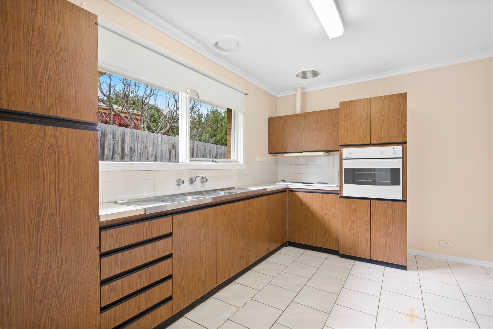 9 / 143 Weatherall Road, Cheltenham, VIC, 3192, Cheltenham - Thumbnail 8