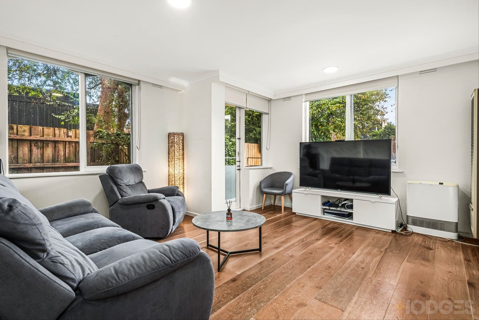 2 / 36 Burns Street, Elwood, VIC, 3184, Elwood - Thumbnail 2