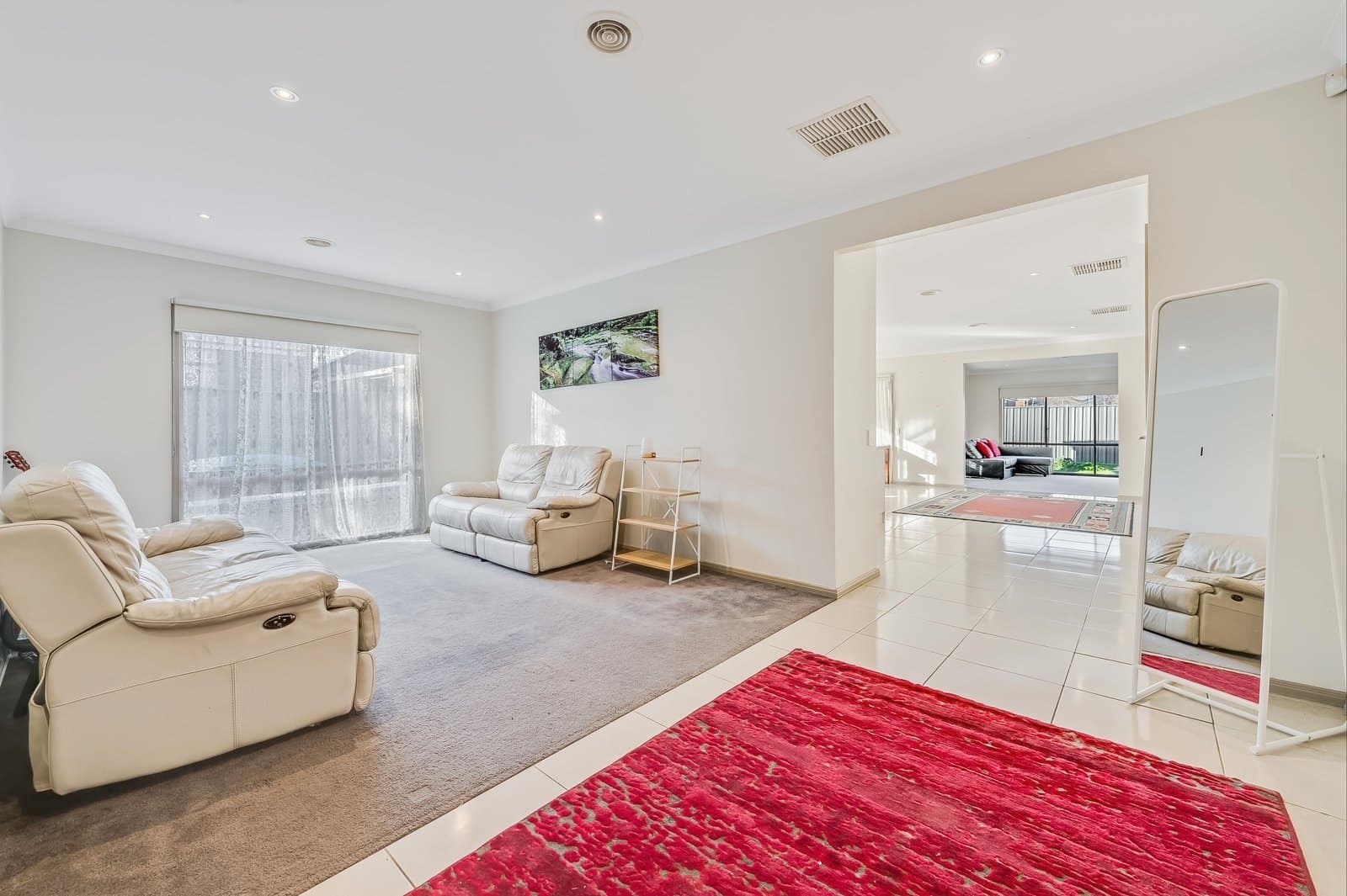11 Ashburton Avenue, Manor Lakes, VIC, 3024, Manor Lakes - Thumbnail 2