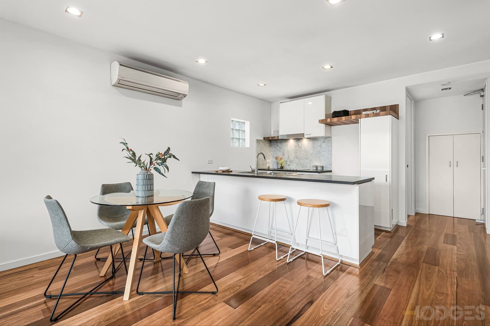 5 / 4 Small Street, Hampton, VIC, 3188, Hampton - Thumbnail 3