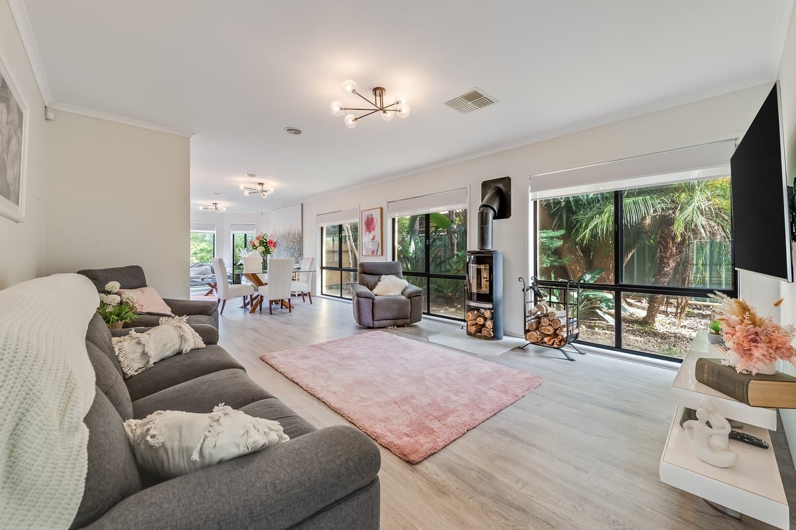 9 Whitmore Place, Wyndham Vale, VIC, 3024, Wyndham Vale - Thumbnail 4