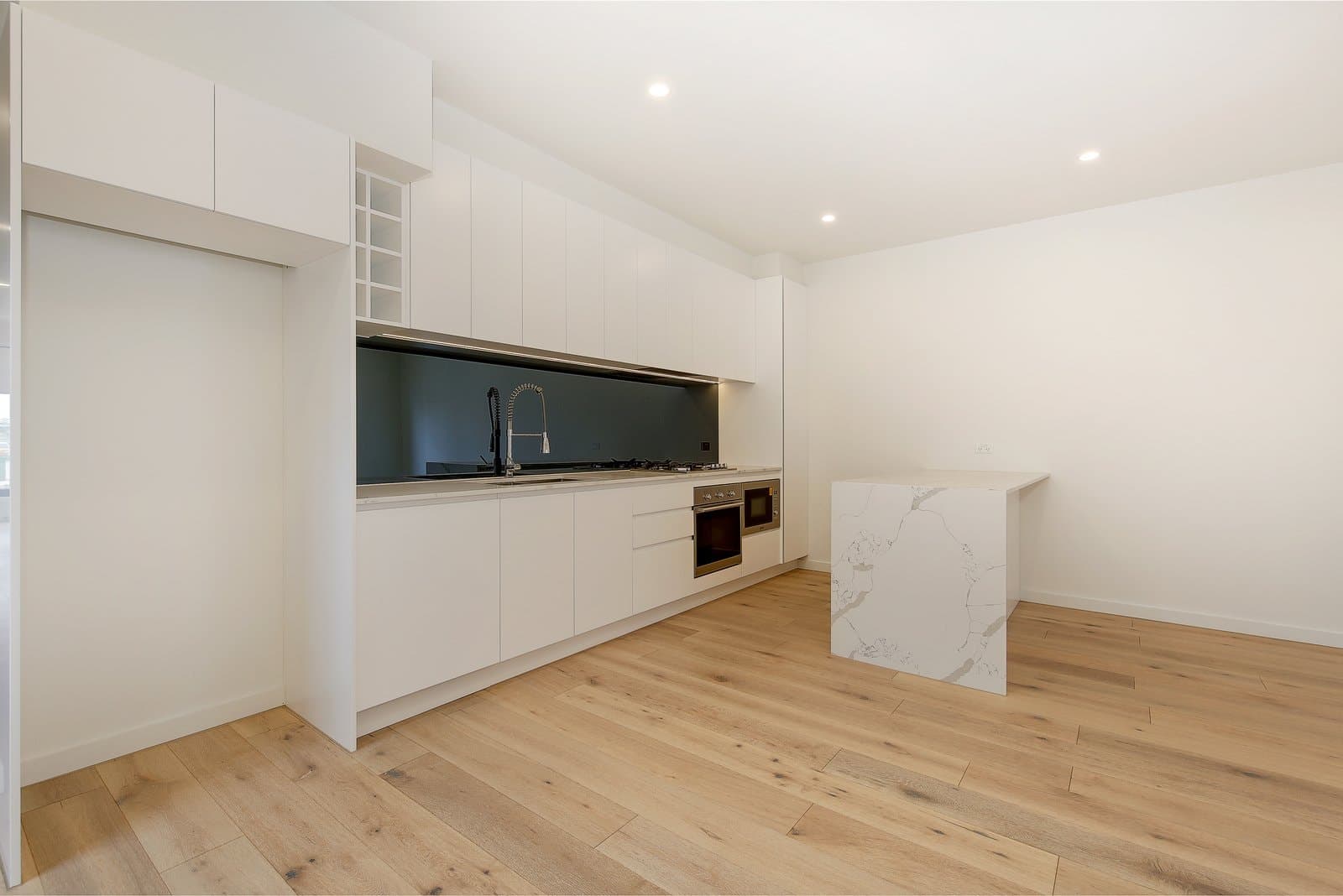 18 Piccolo Circuit, Williamstown North, VIC, 3016, Williamstown North - Thumbnail 3