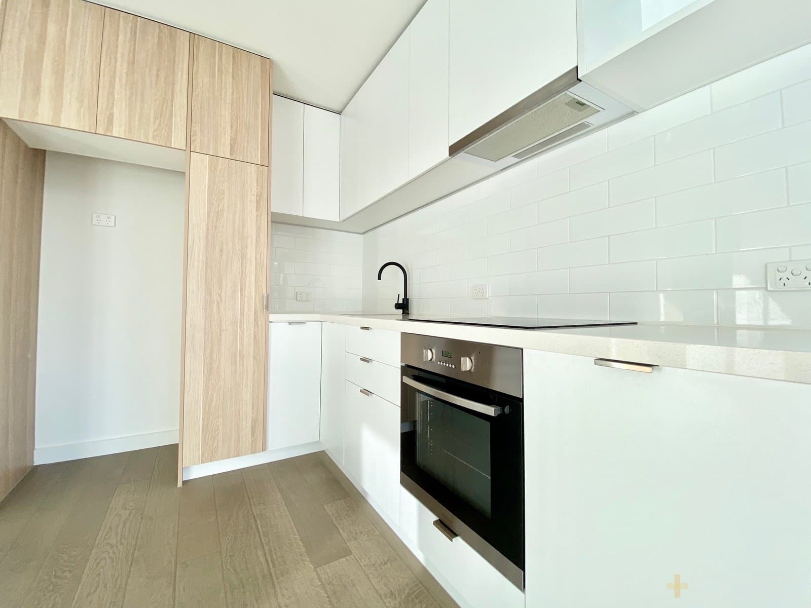613 / 2-6 Railway Road, Cheltenham, VIC, 3192, Cheltenham - Thumbnail 4