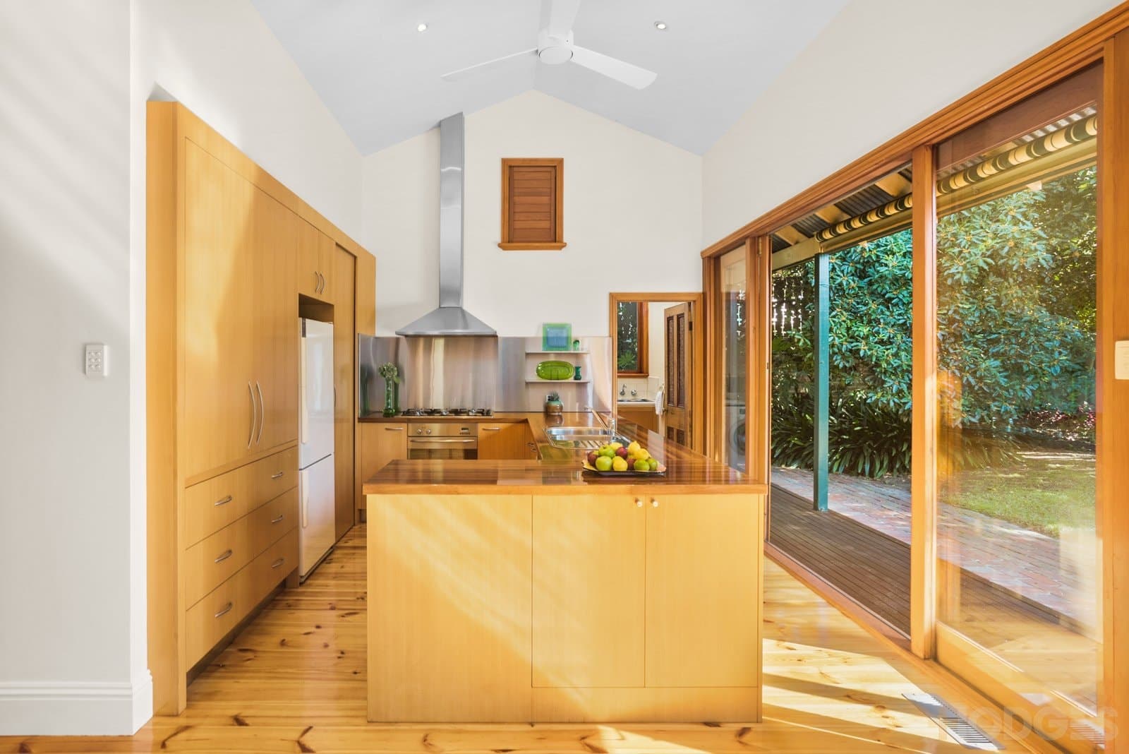 1 Ormond Street, Mordialloc, VIC, 3195, Mordialloc - Thumbnail 6