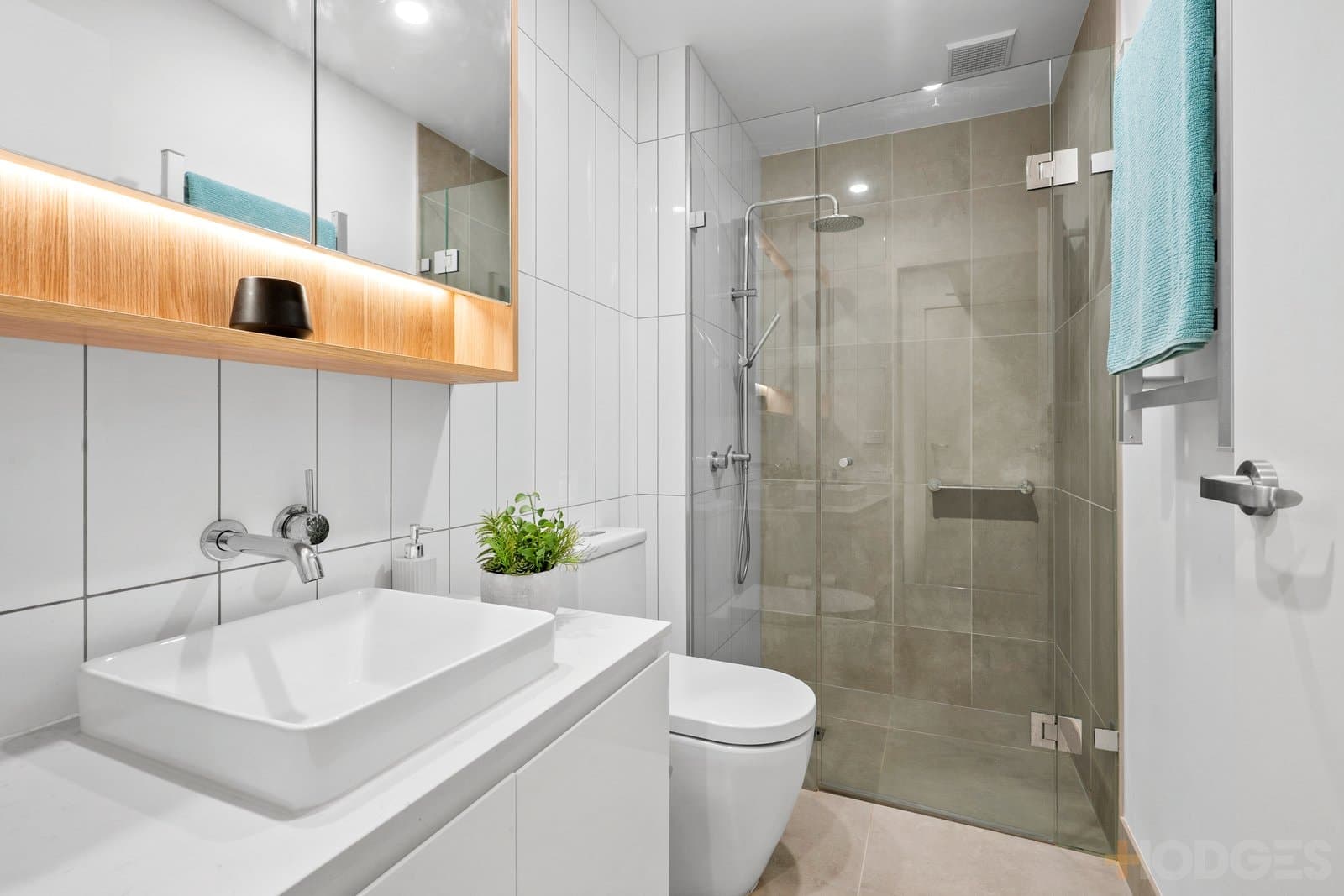 304 / 18 Malone Street, Geelong, VIC, 3220, Geelong - Thumbnail 3