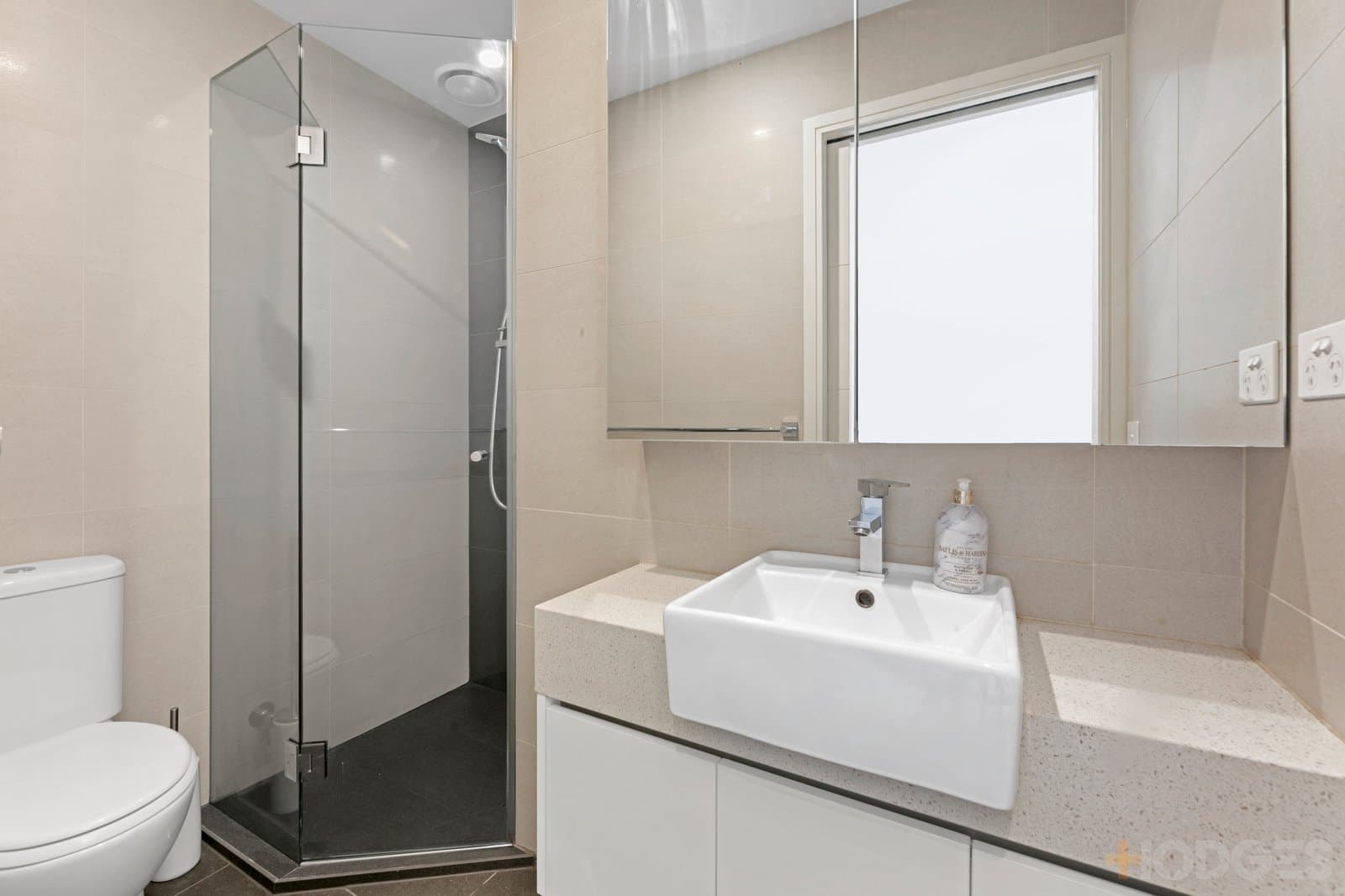 1 / 1 Berwick Street, Brighton, VIC, 3186, Brighton - Thumbnail 7