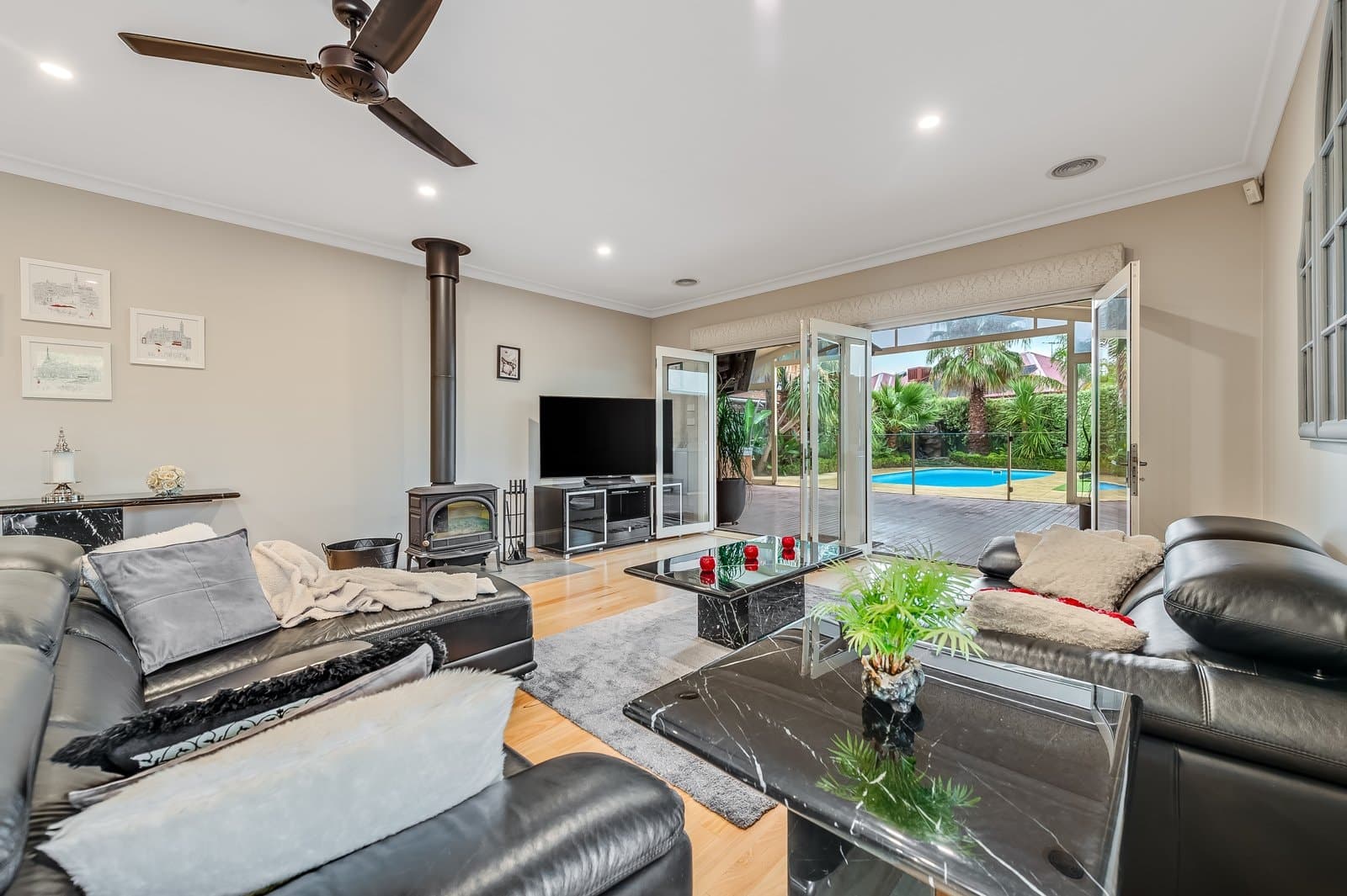 8 Whitmore Place, Wyndham Vale, VIC, 3024, Wyndham Vale - Thumbnail 4