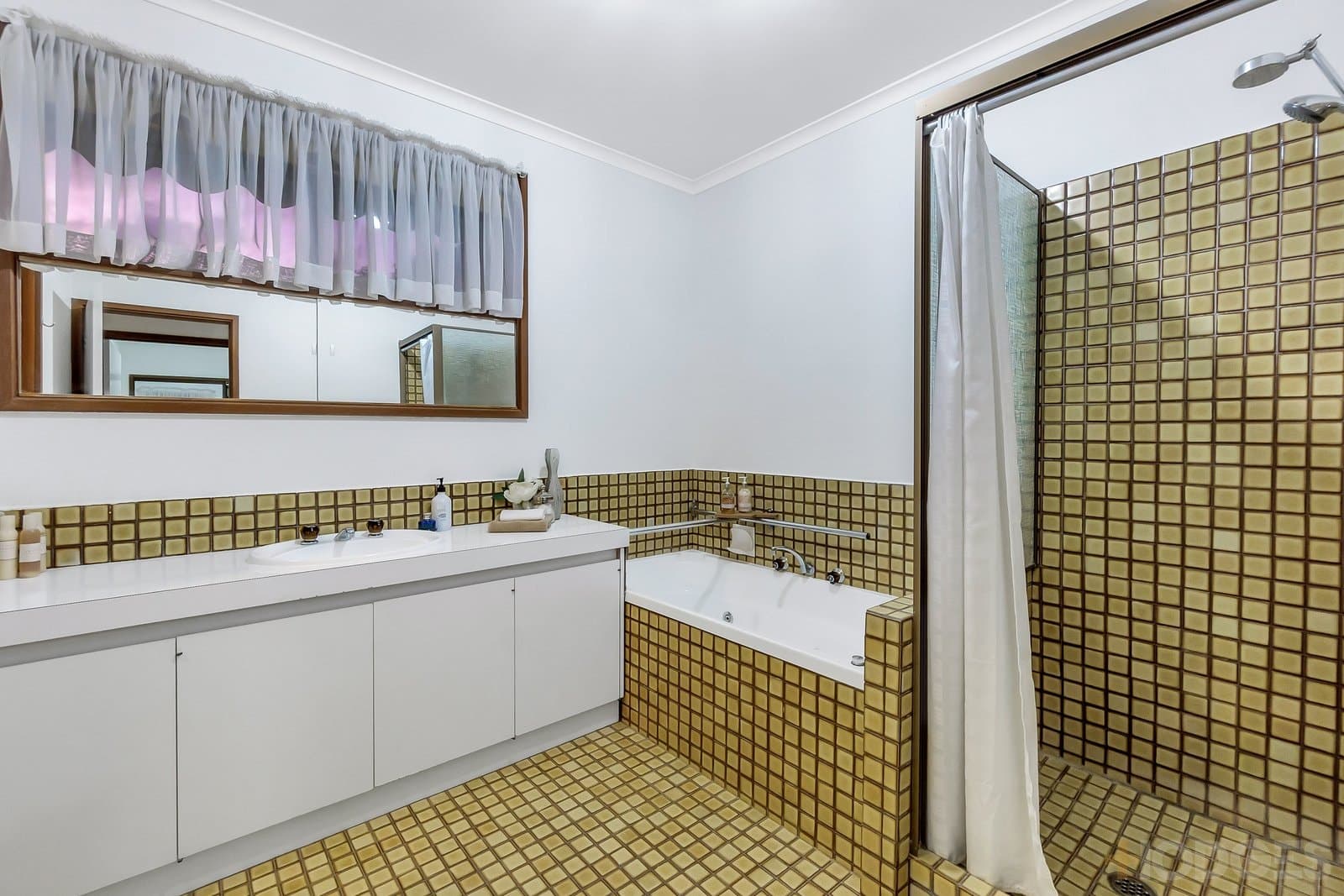 3 Charnwood Lane, Cheltenham, VIC, 3192, Cheltenham - Thumbnail 6