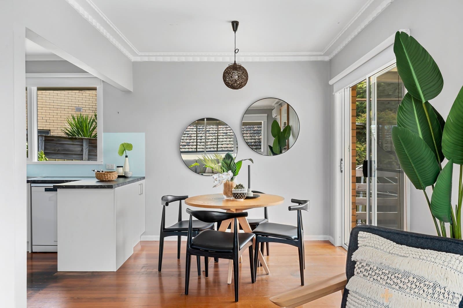 15 Edgecombe Street, Hamlyn Heights, VIC, 3215, Hamlyn Heights - Thumbnail 2