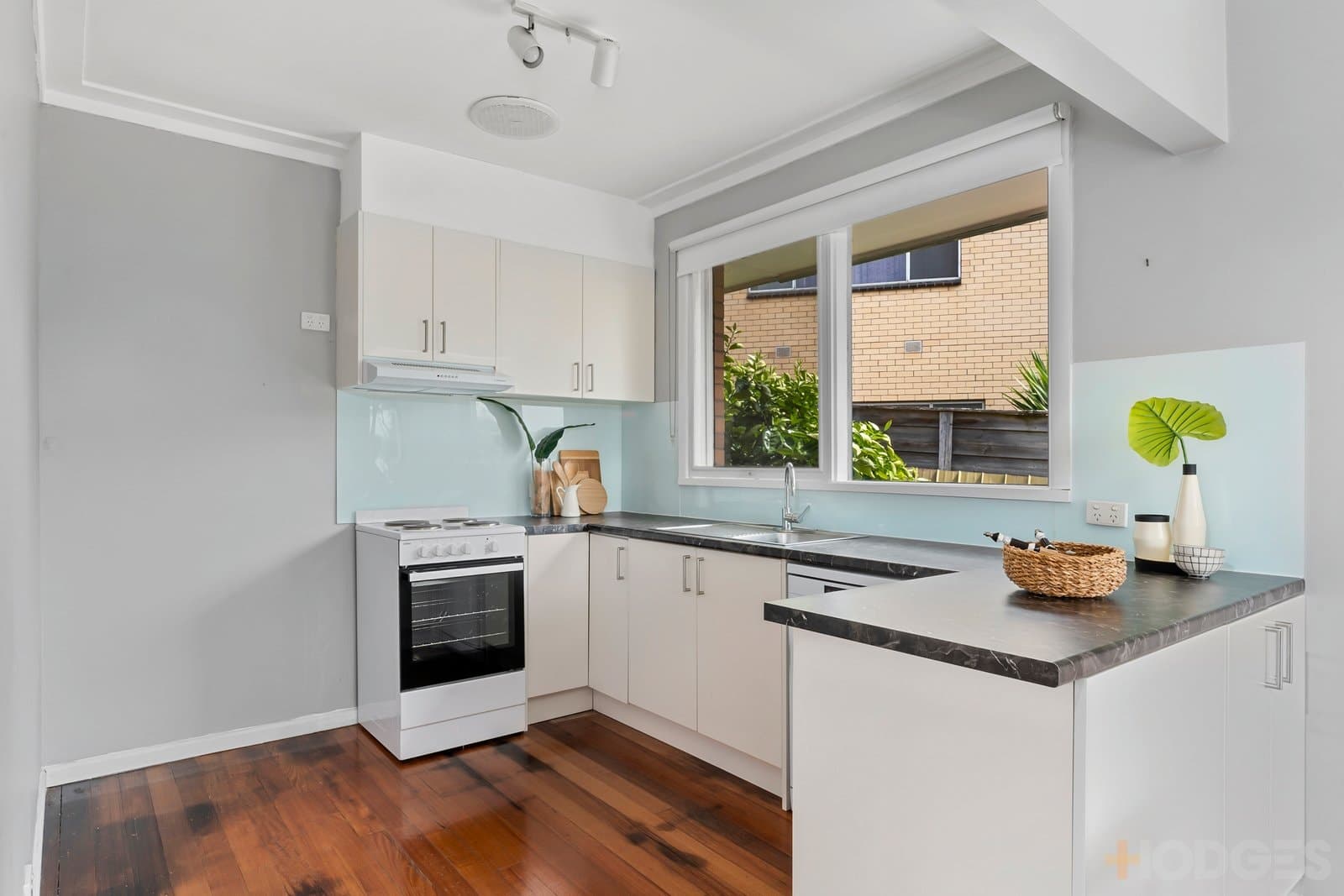 15 Edgecombe Street, Hamlyn Heights, VIC, 3215, Hamlyn Heights - Thumbnail 4