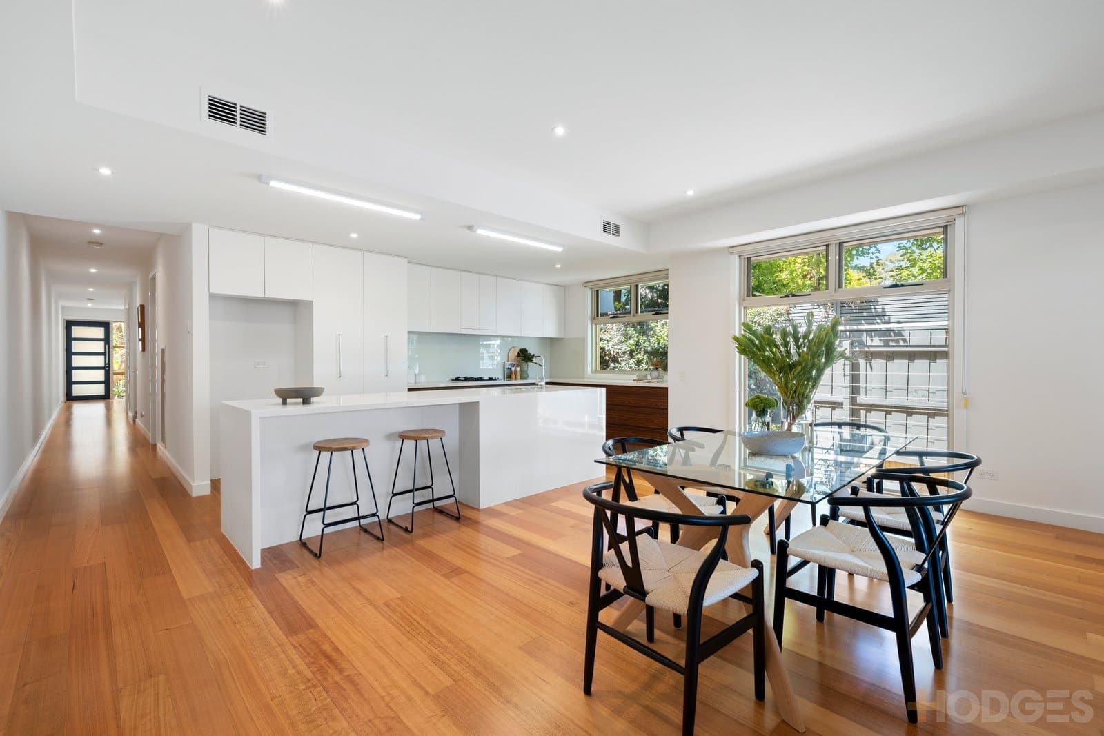 8 Cave Street, Beaumaris, VIC, 3193, Beaumaris - Thumbnail 5