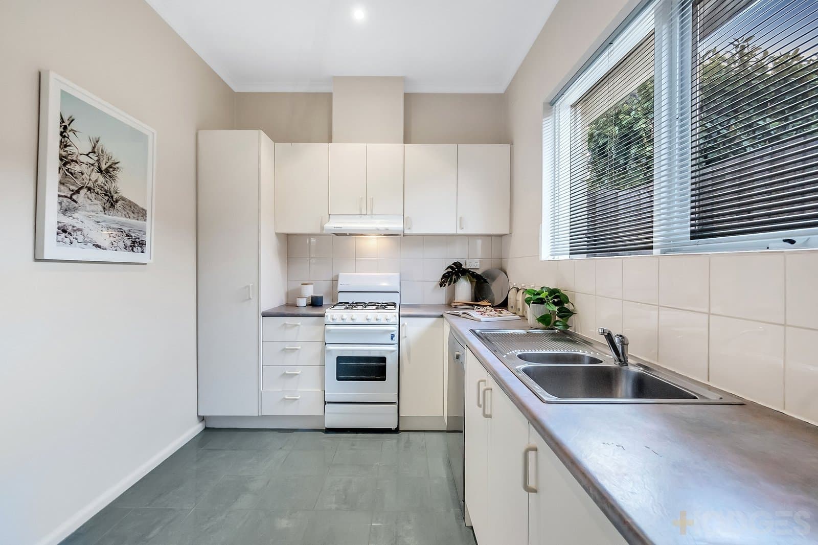 1 / 22 Latrobe Street, Mentone, VIC, 3194, Mentone - Thumbnail 4
