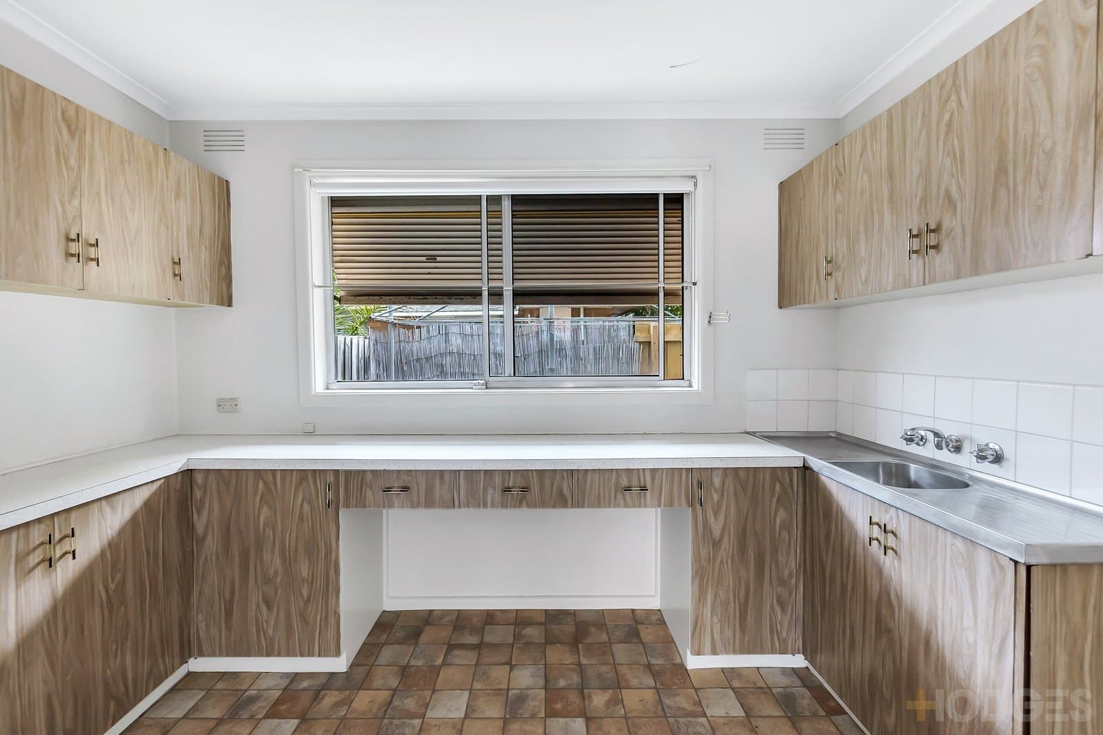 2 / 32 Collins Street, Mentone, VIC, 3194, Mentone - Thumbnail 2