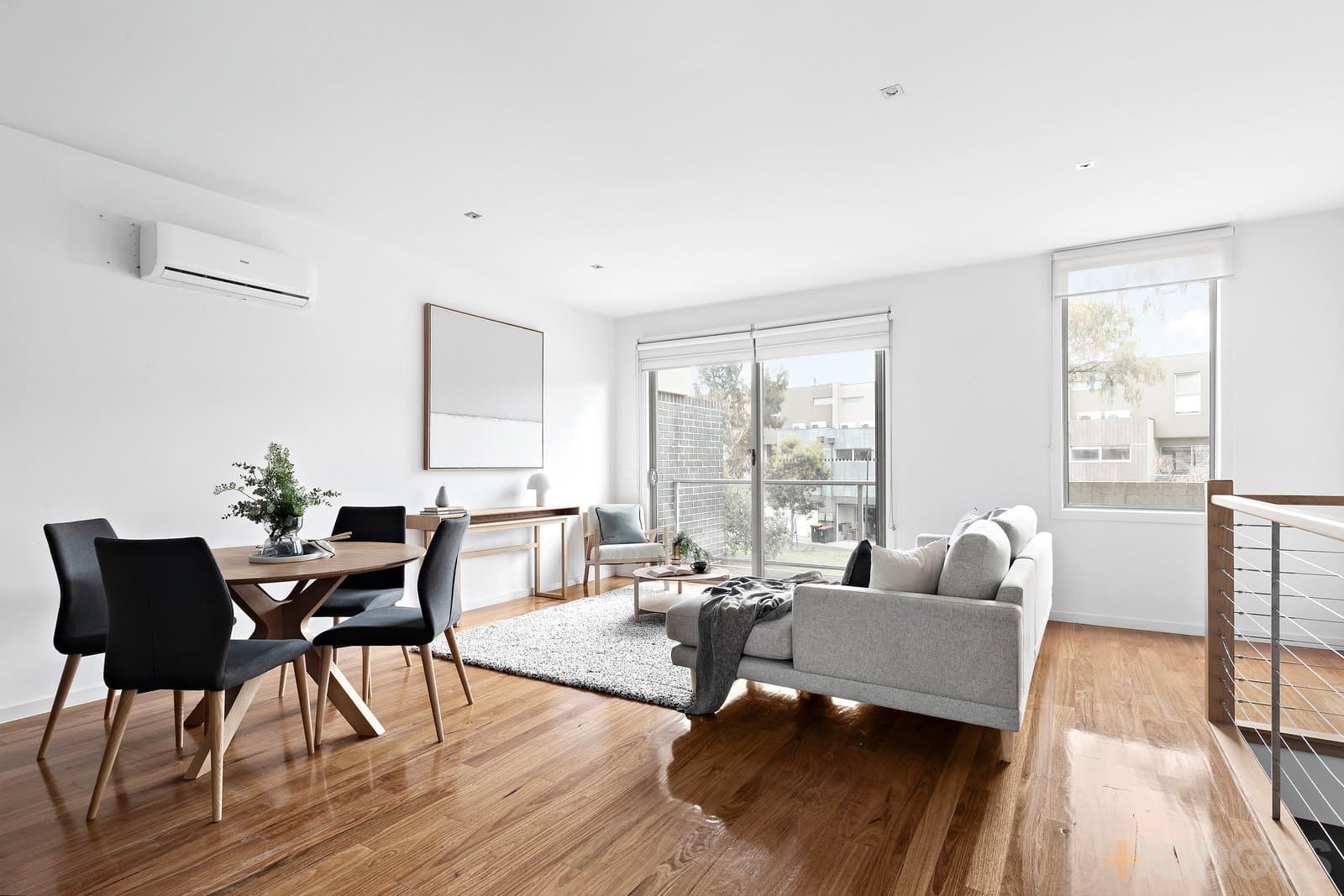 11 Chicquita Circuit, Mentone, VIC, 3194, Mentone - Thumbnail 2