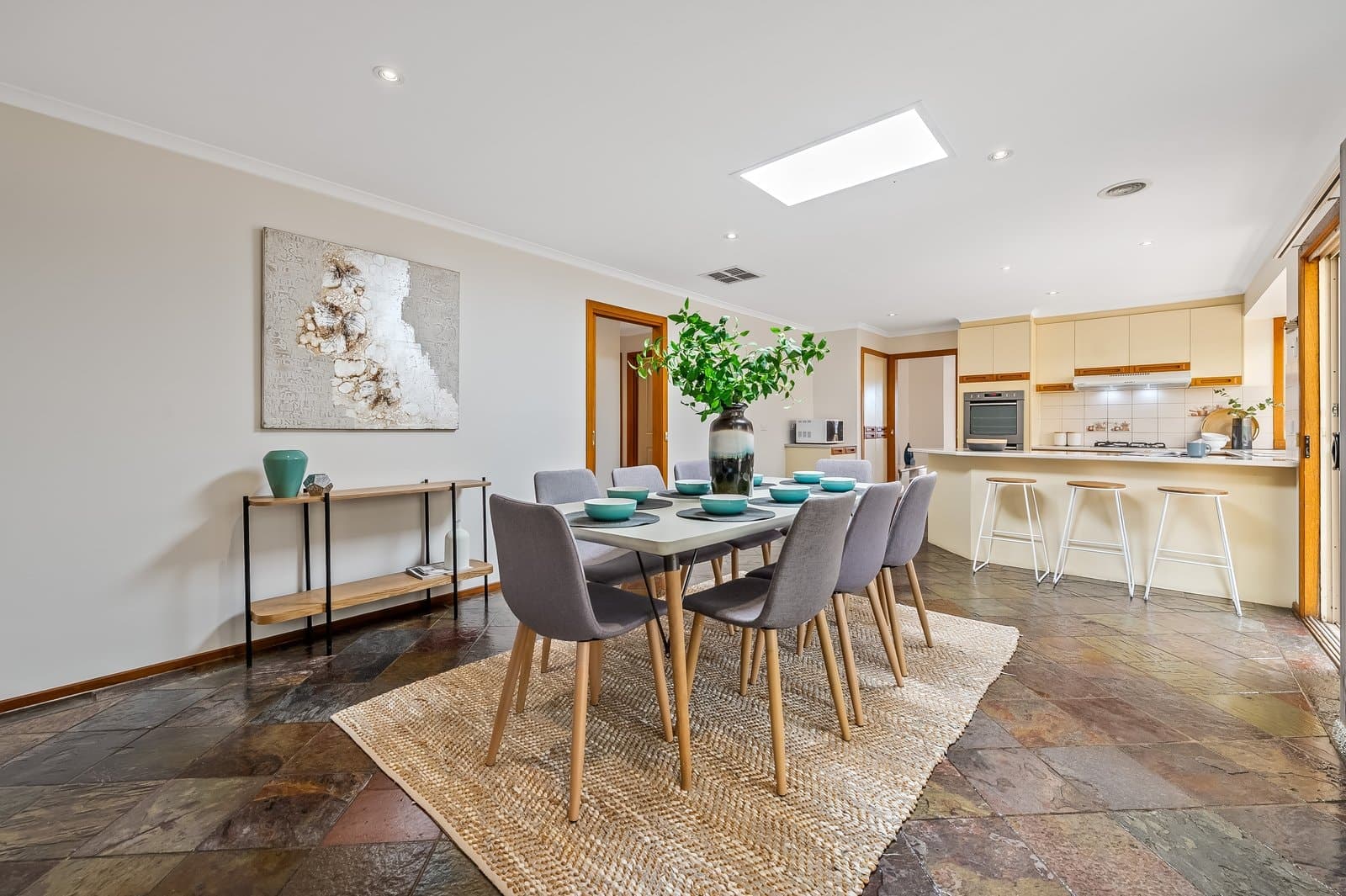 77 Dowling Avenue, Hoppers Crossing, VIC, 3029, Hoppers Crossing - Thumbnail 4