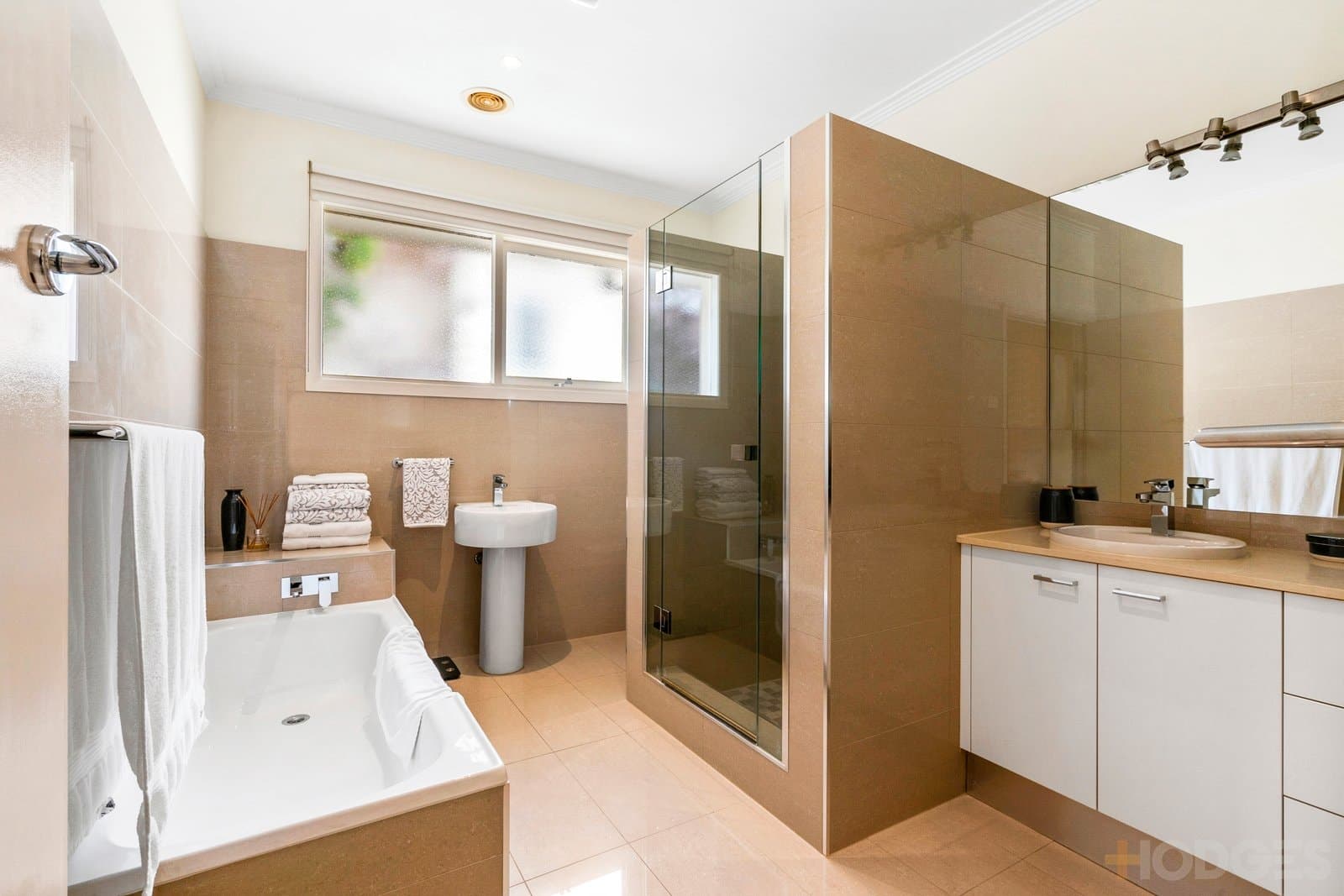 38 Wimmera Avenue, Manifold Heights, VIC, 3218, Manifold Heights - Thumbnail 6