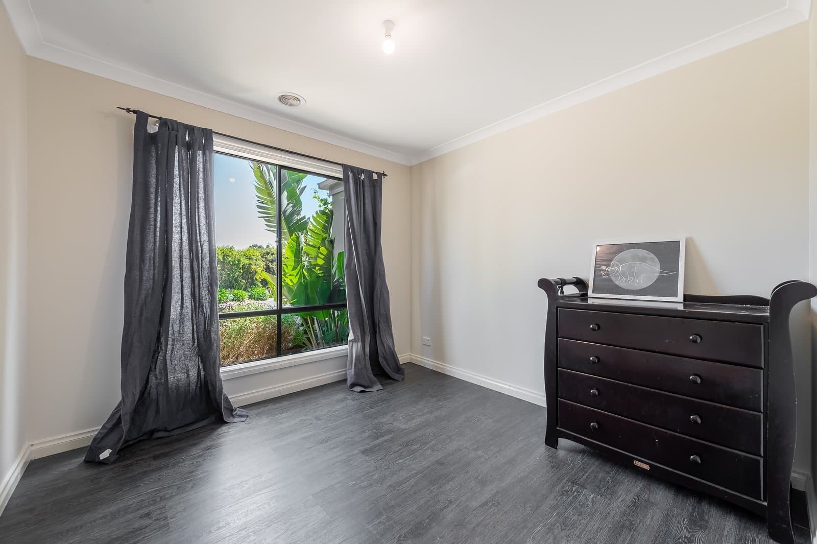 1 / 16 Mermaid Crescent, Wyndham Vale, VIC, 3024, Wyndham Vale - Thumbnail 6