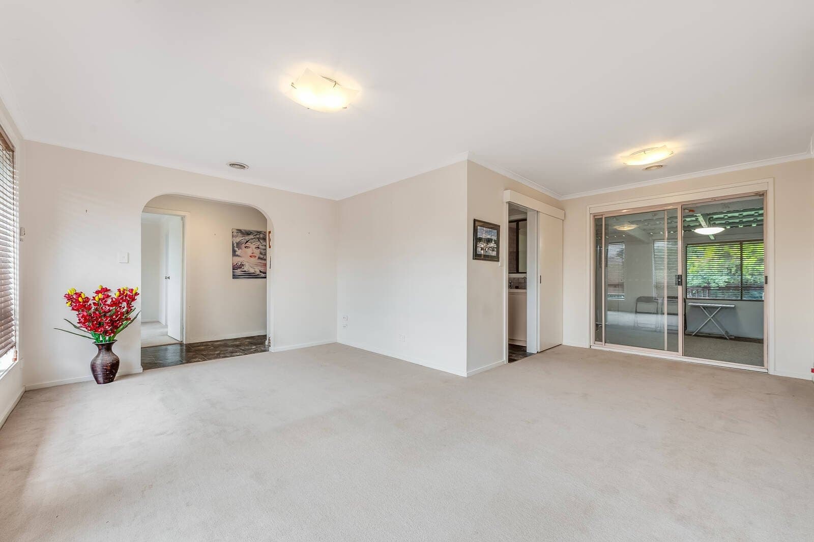 13 Earling Close, Wyndham Vale, VIC, 3024, Wyndham Vale - Thumbnail 2