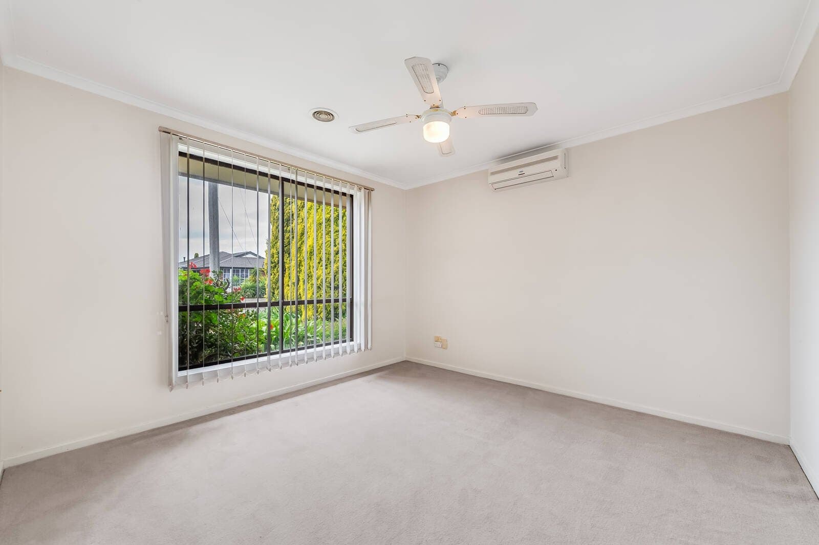 13 Earling Close, Wyndham Vale, VIC, 3024, Wyndham Vale - Thumbnail 5