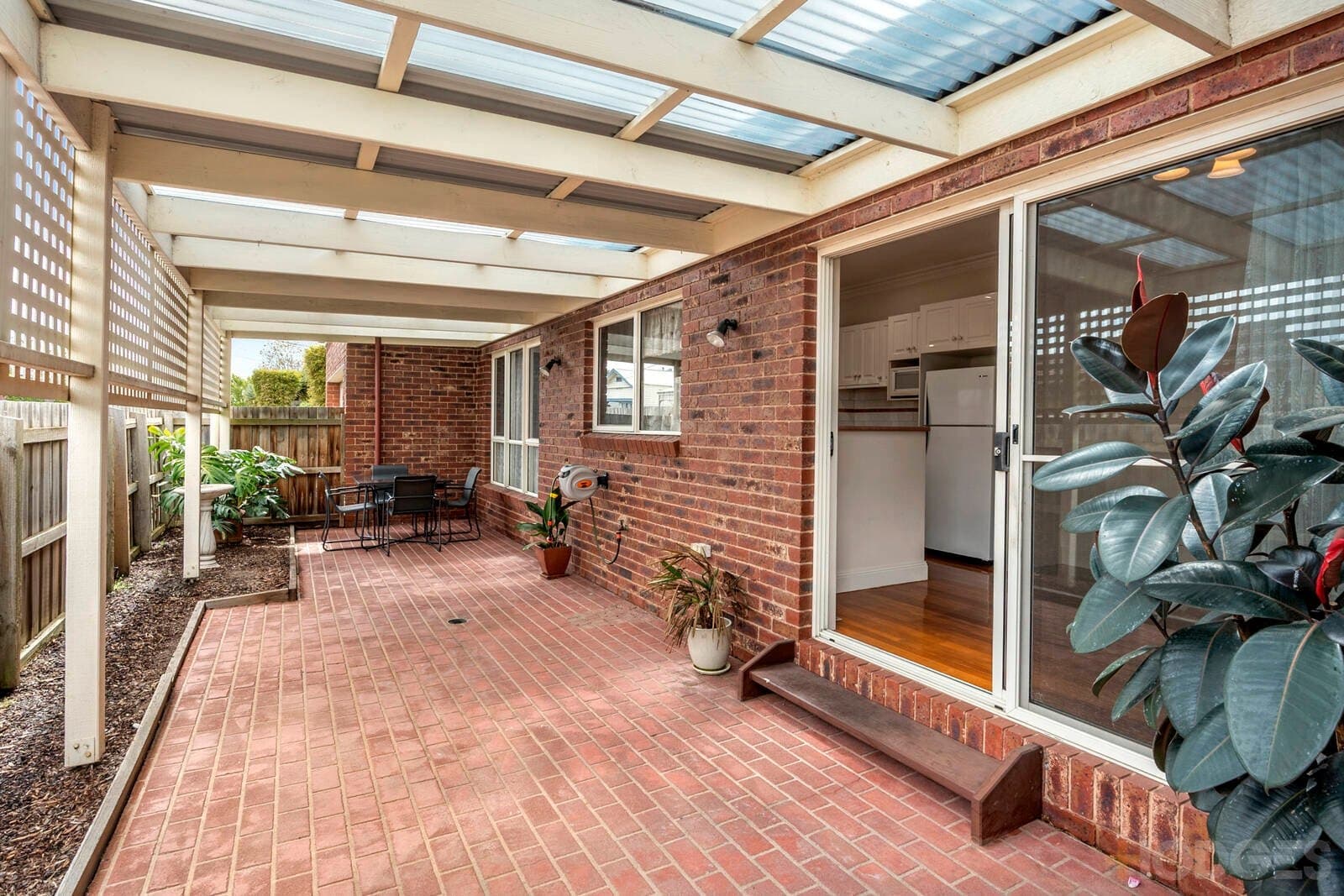 39 St Albans Road, East Geelong, VIC, 3219, East Geelong - Thumbnail 5